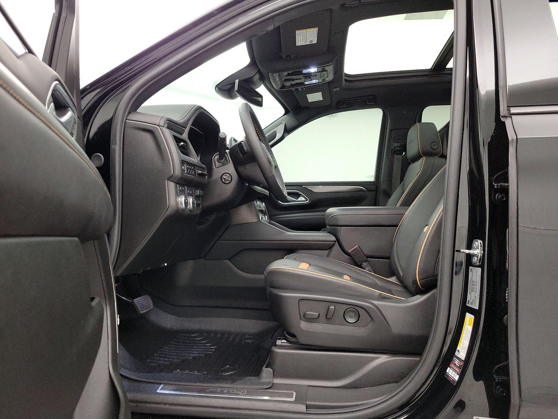 Thumbnail: 2024 GMC Yukon XL - 11