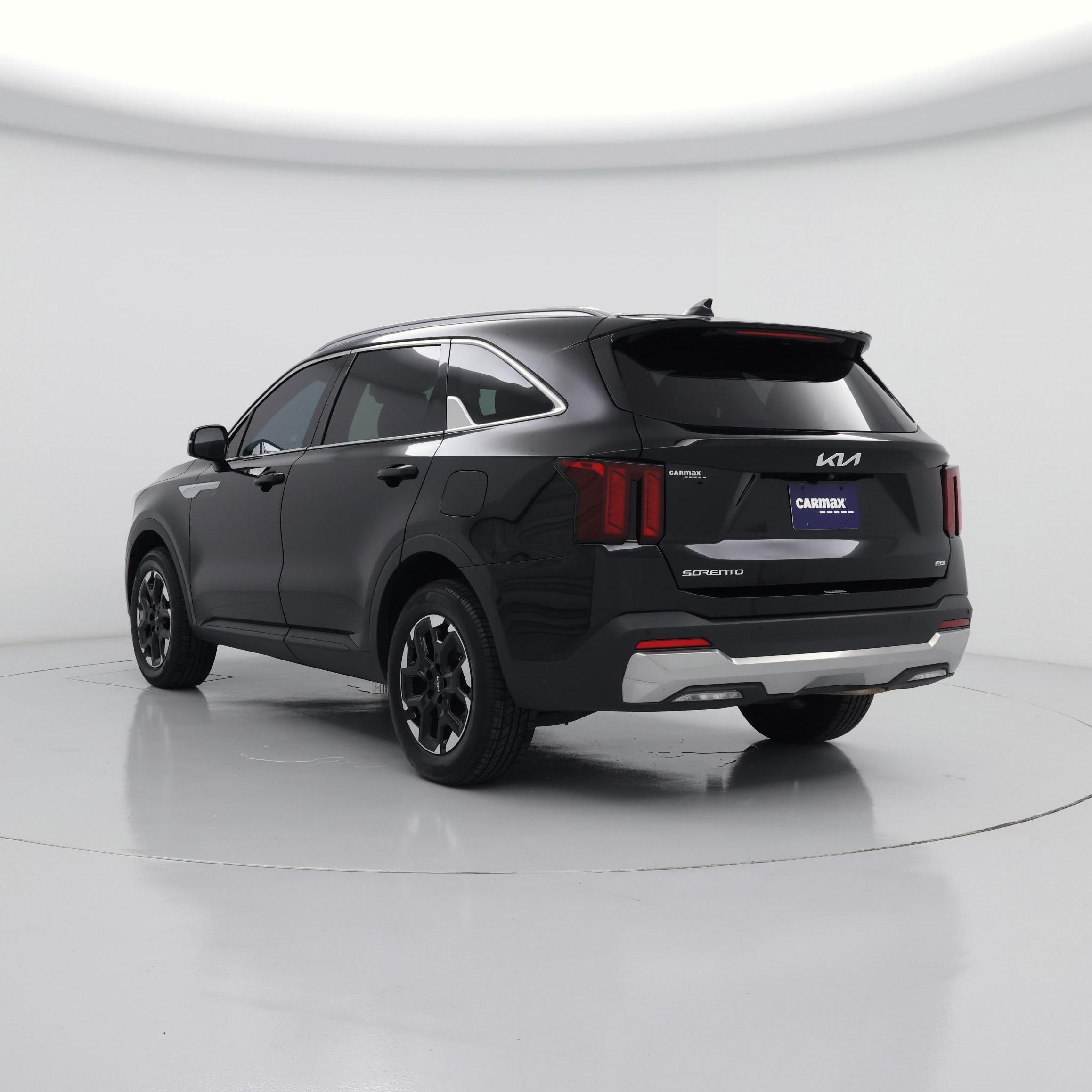 Thumbnail: 2024 Kia Sorento - 2
