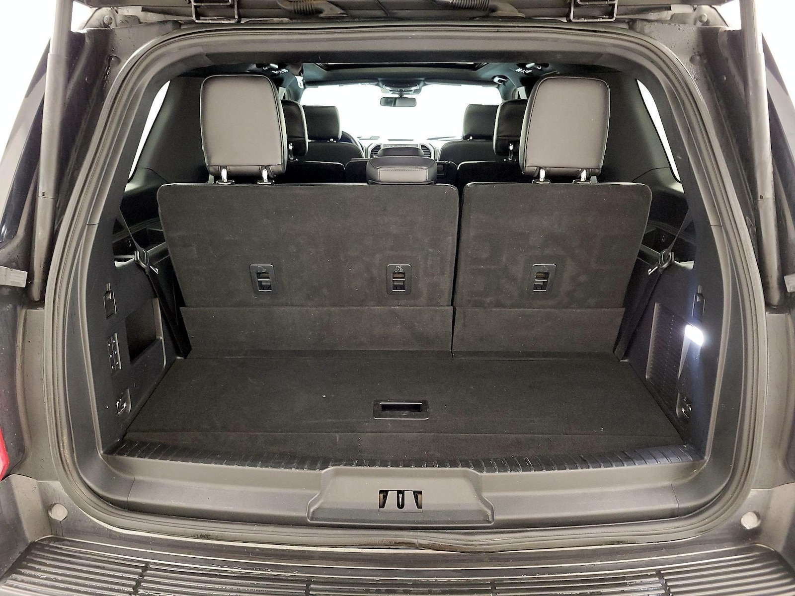 2020 Ford Expedition XLT - Photo 24