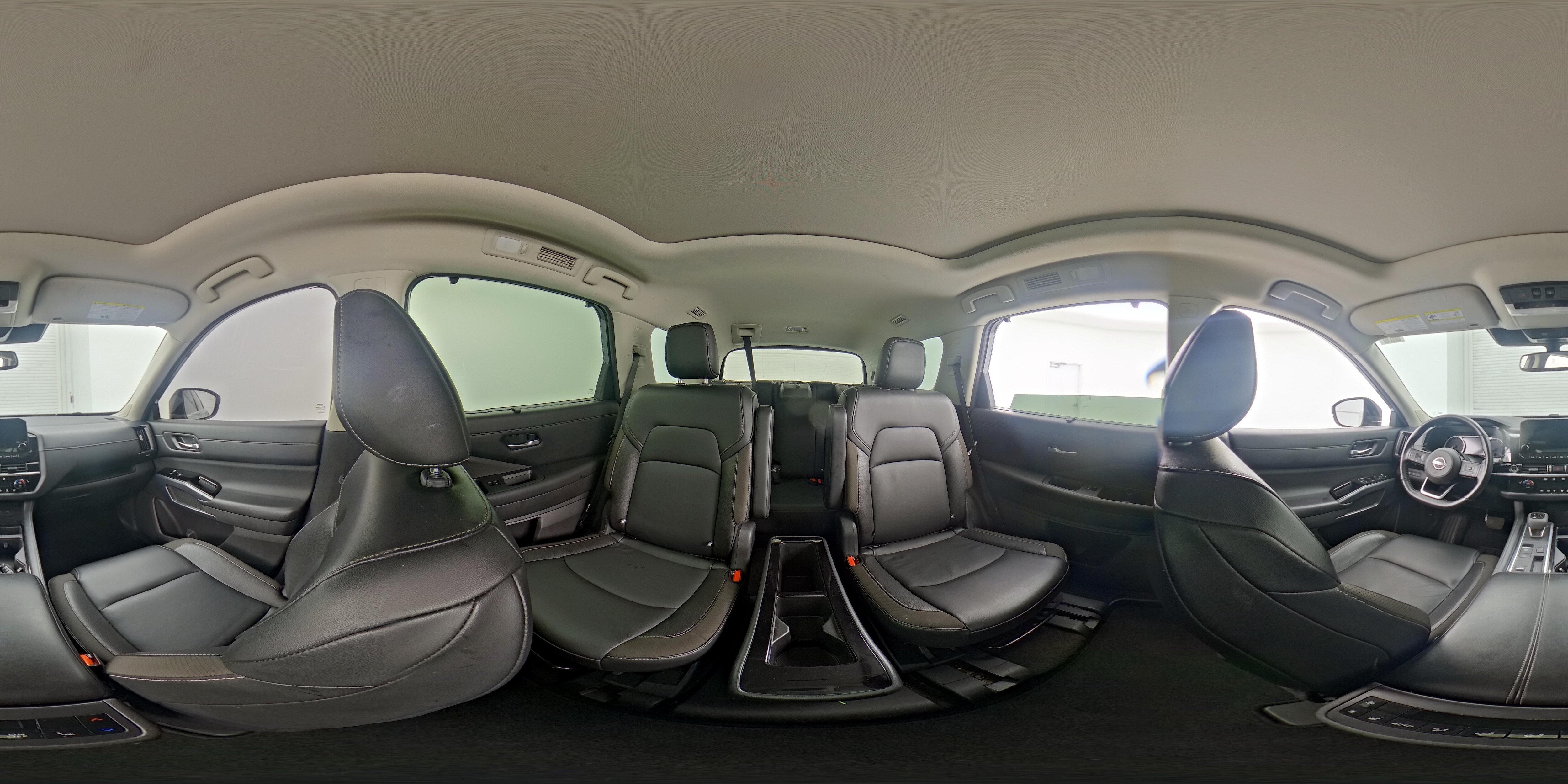 2022 Nissan Pathfinder SL - Photo 28