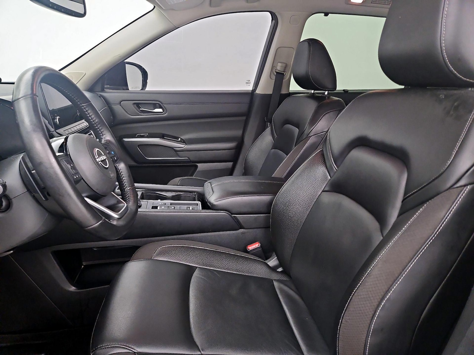 2022 Nissan Pathfinder SL - Photo 12