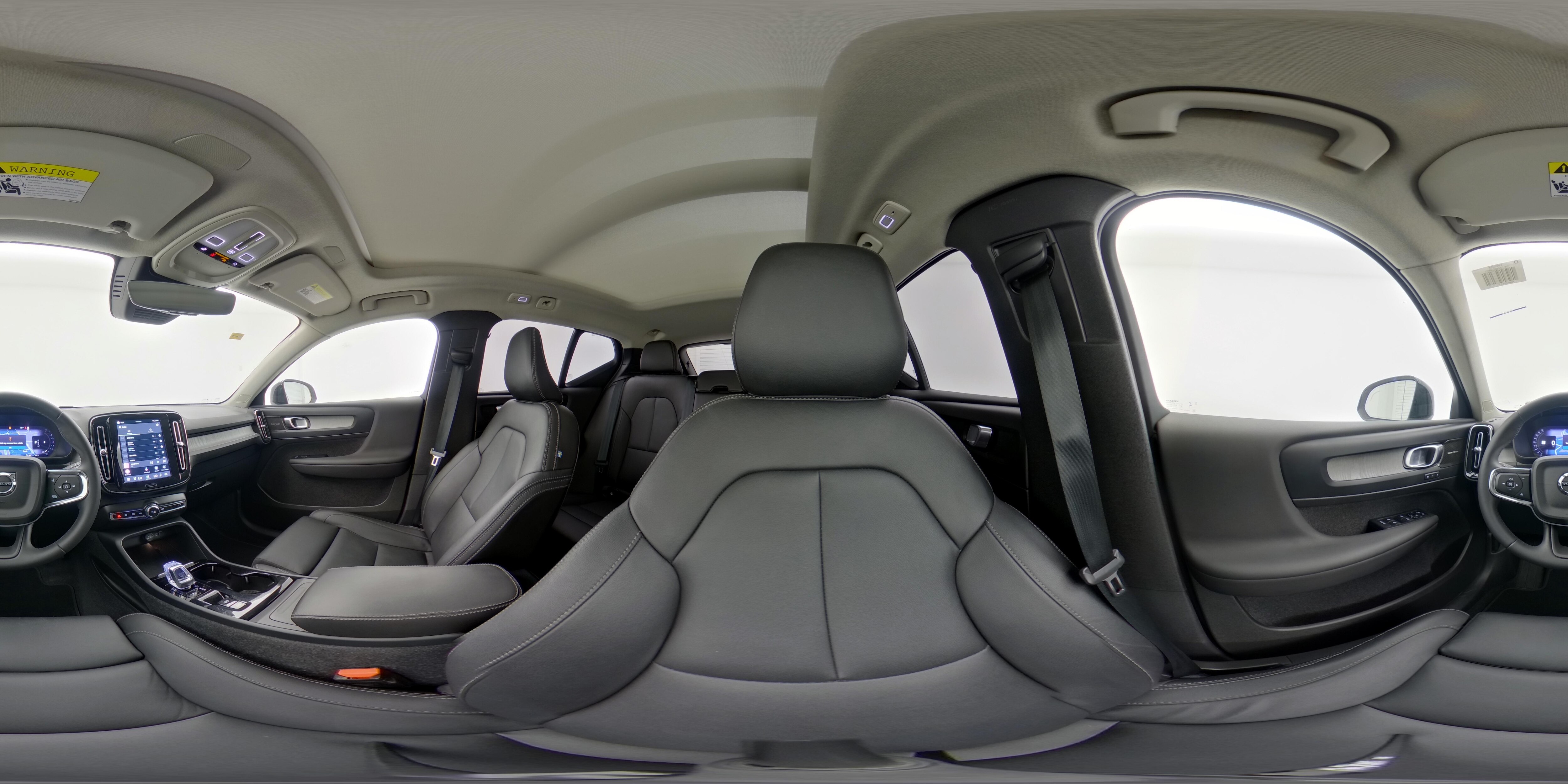 2024 Volvo XC40 Ultimate - Photo 29