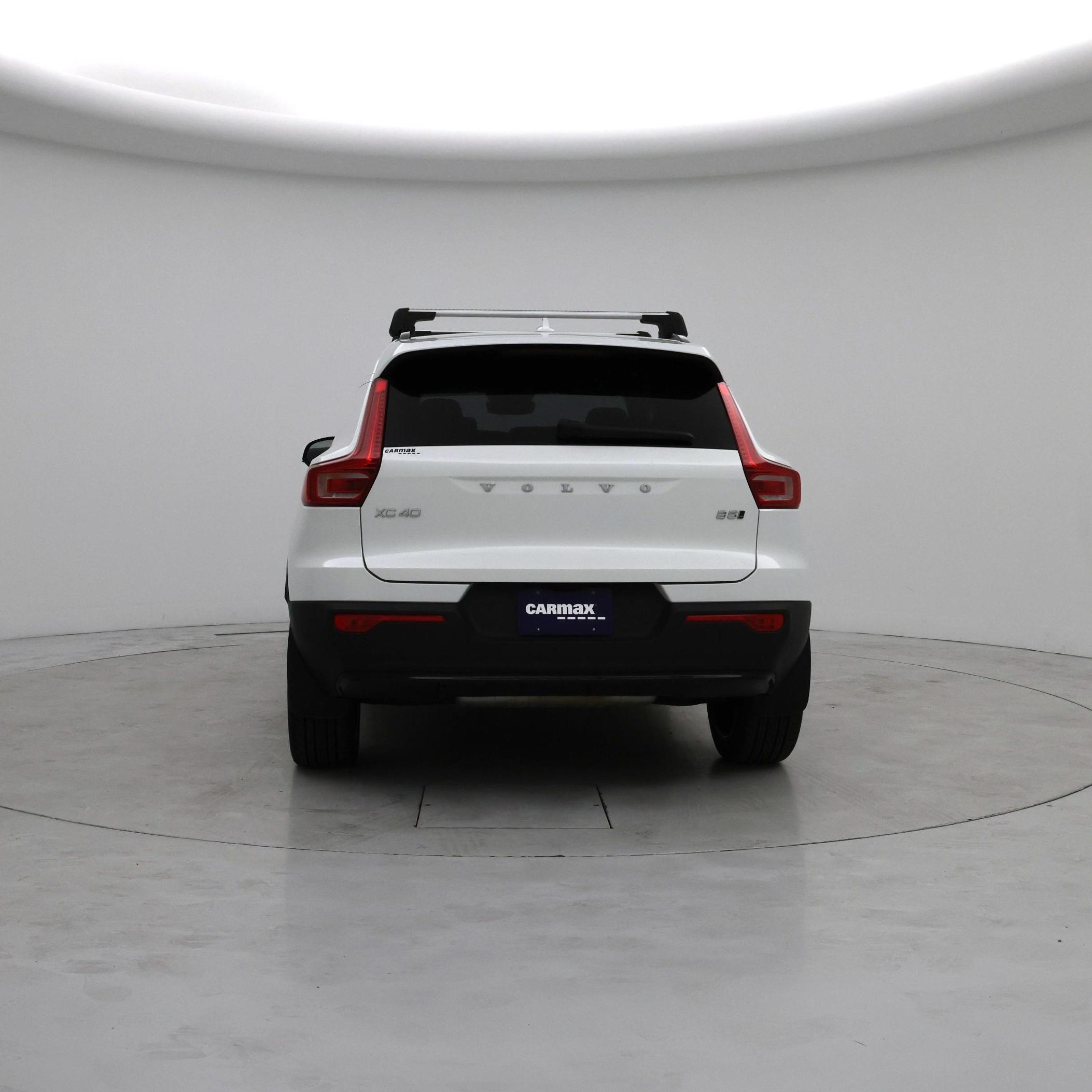 Thumbnail: 2024 Volvo XC40 - 6
