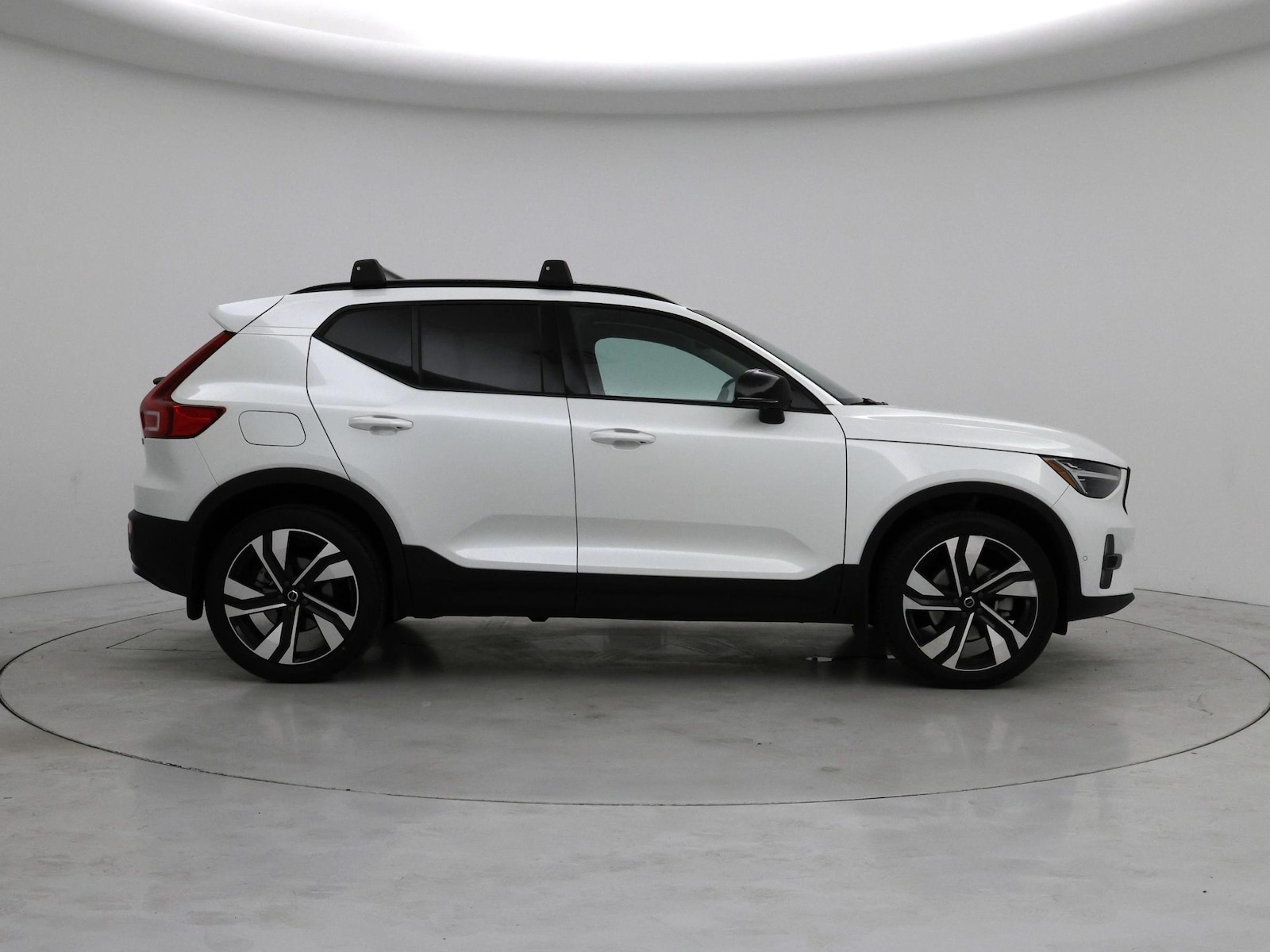 2024 Volvo XC40 Ultimate - Photo 8