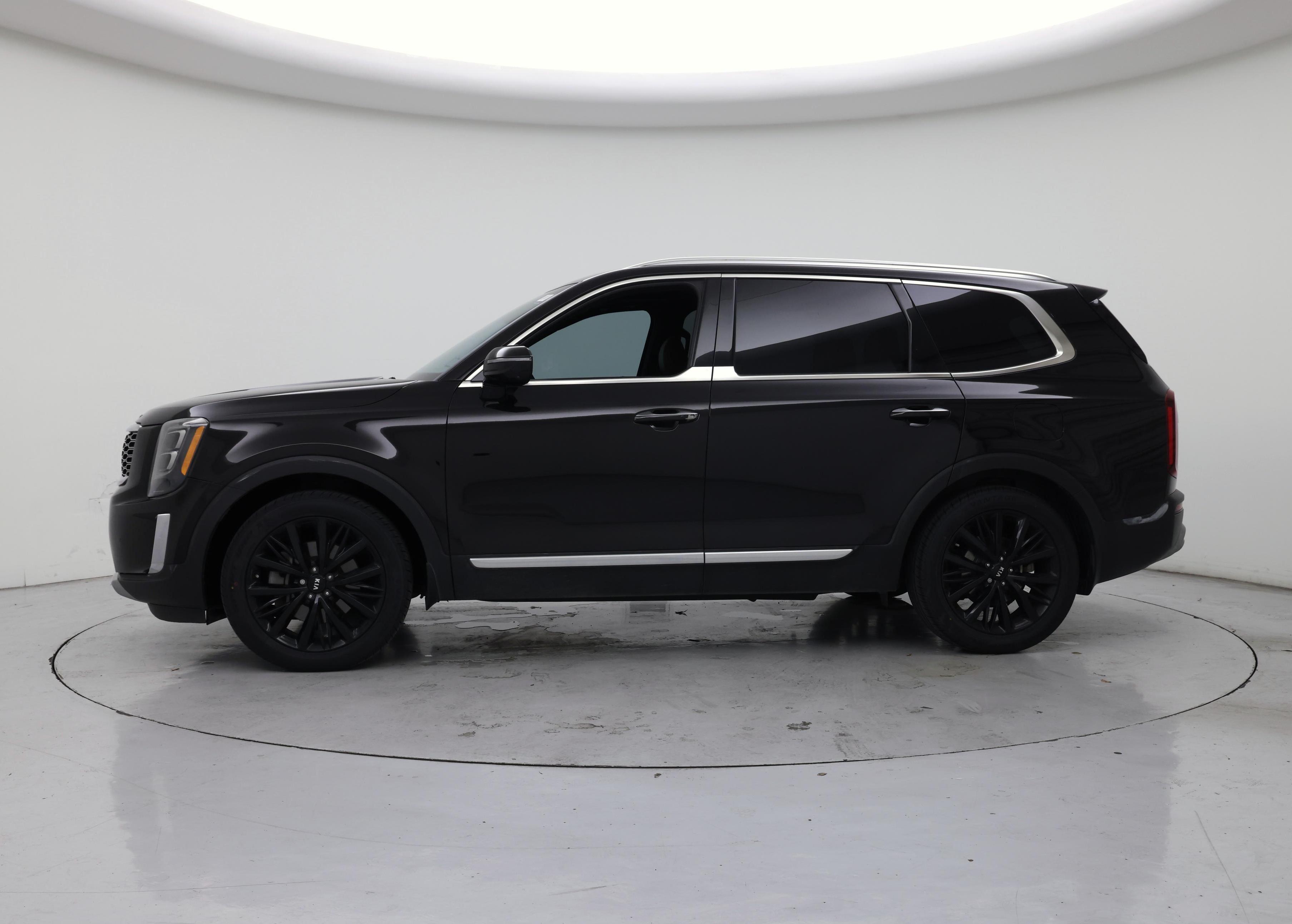 Thumbnail: 2020 Kia Telluride - 3