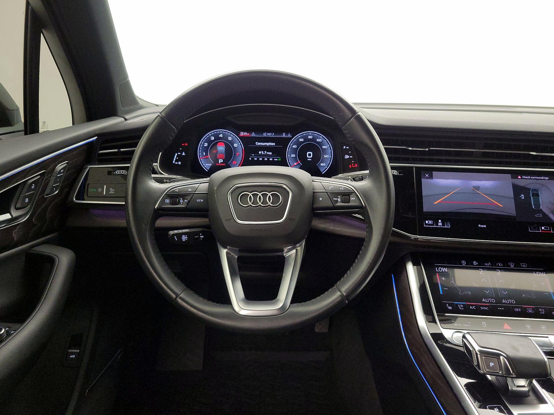 Thumbnail: 2020 Audi Q7 - 10