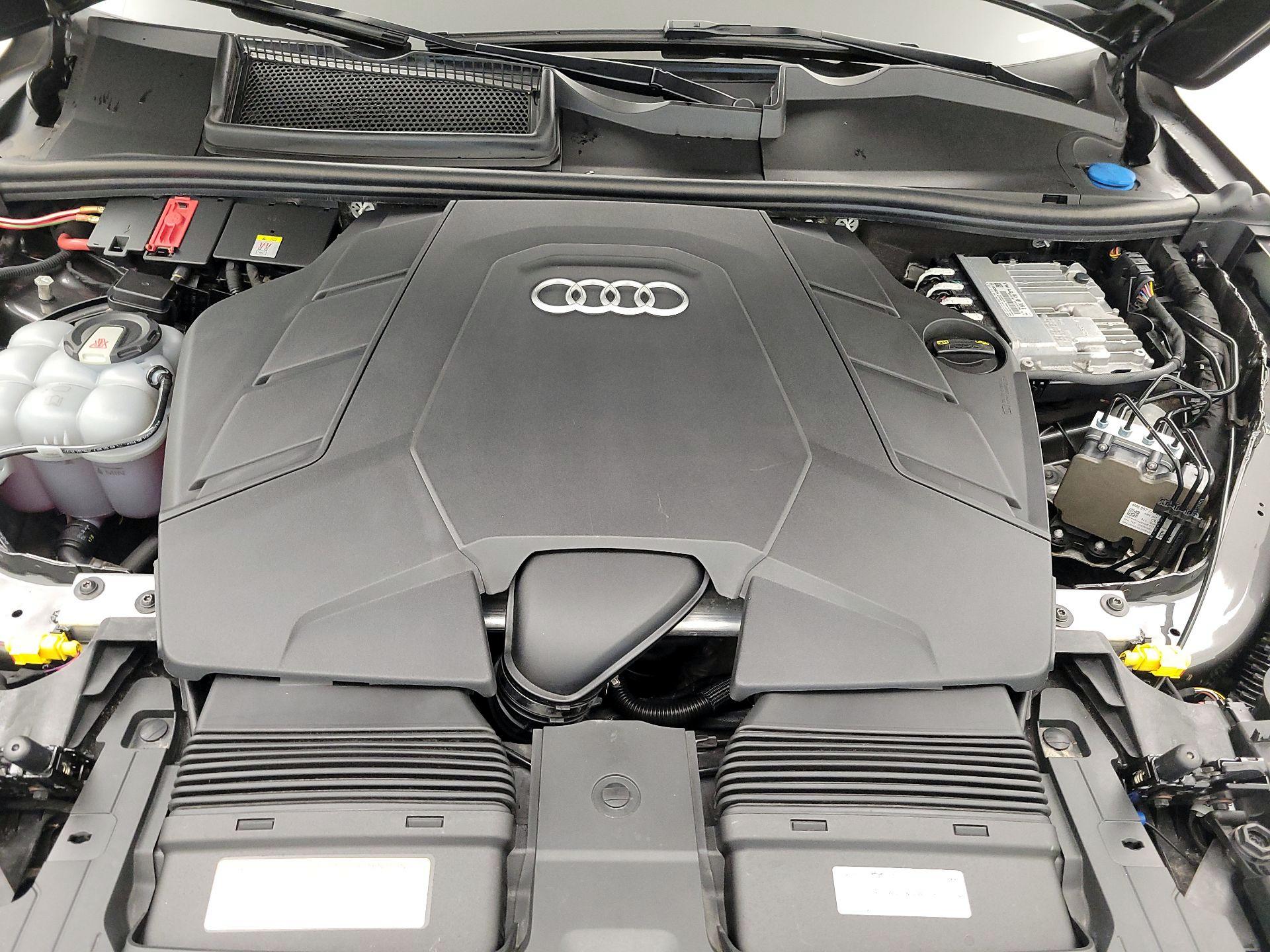 Thumbnail: 2020 Audi Q7 - 20