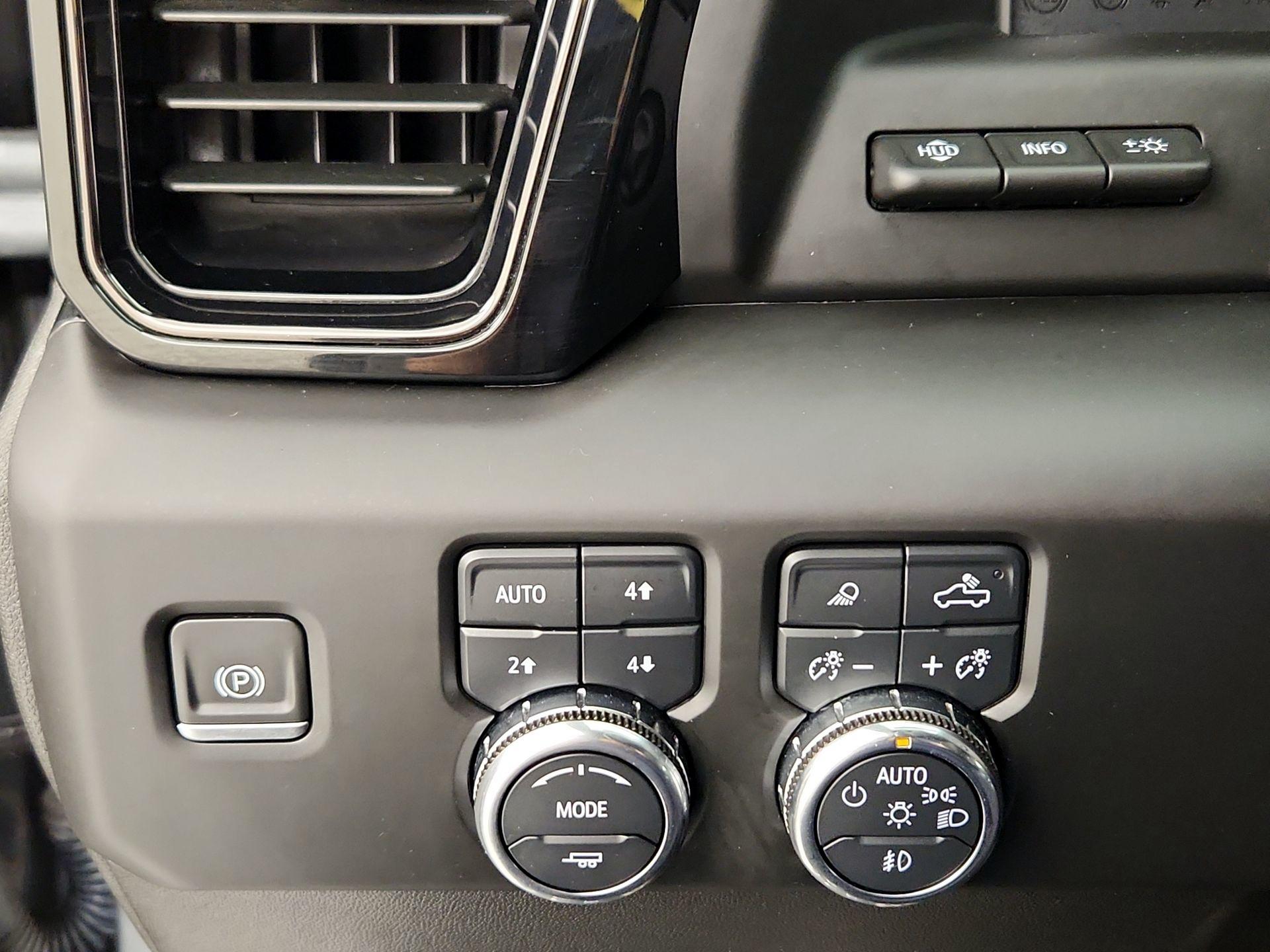 Thumbnail: 2024 GMC Sierra 1500 - 13