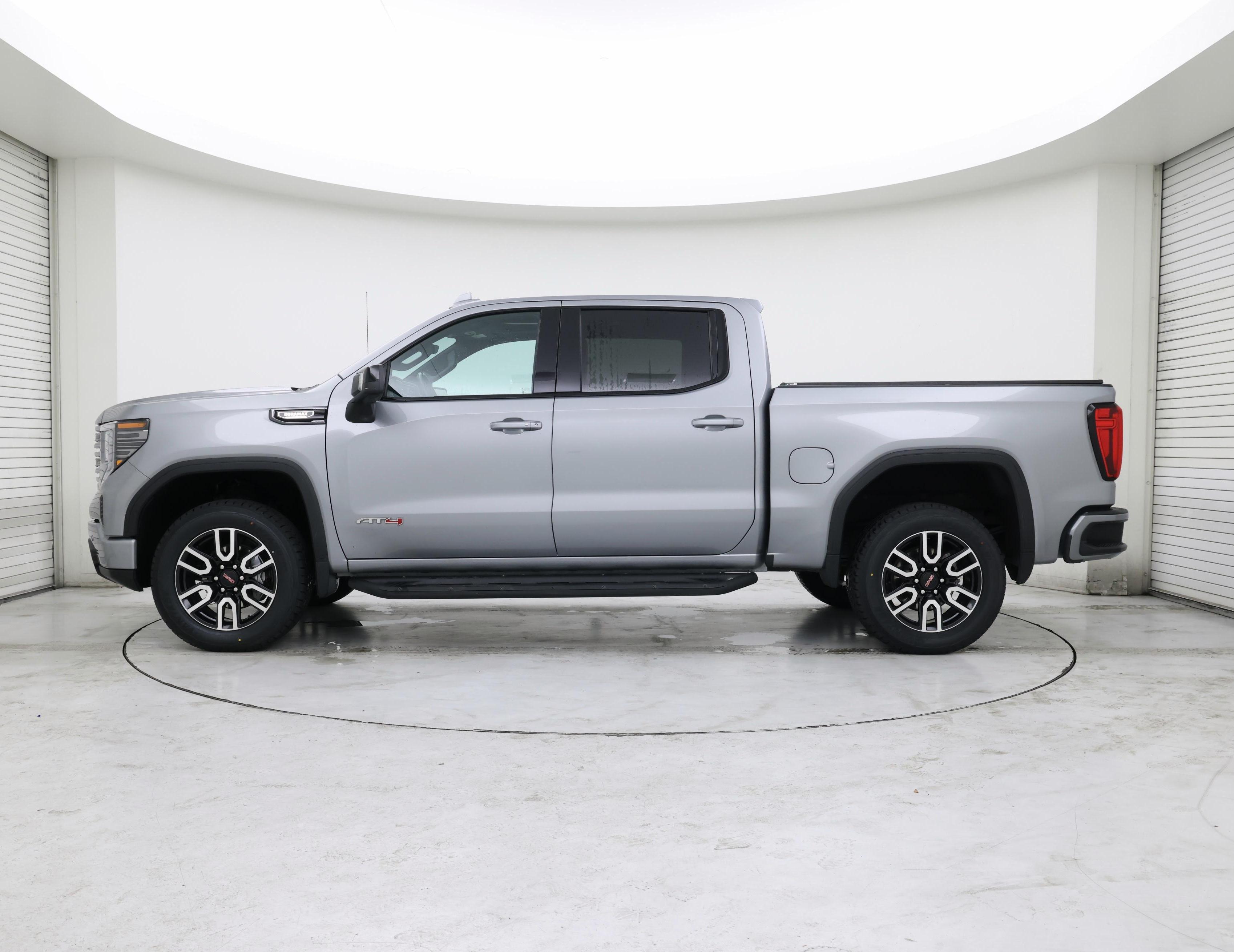 Thumbnail: 2024 GMC Sierra 1500 - 3