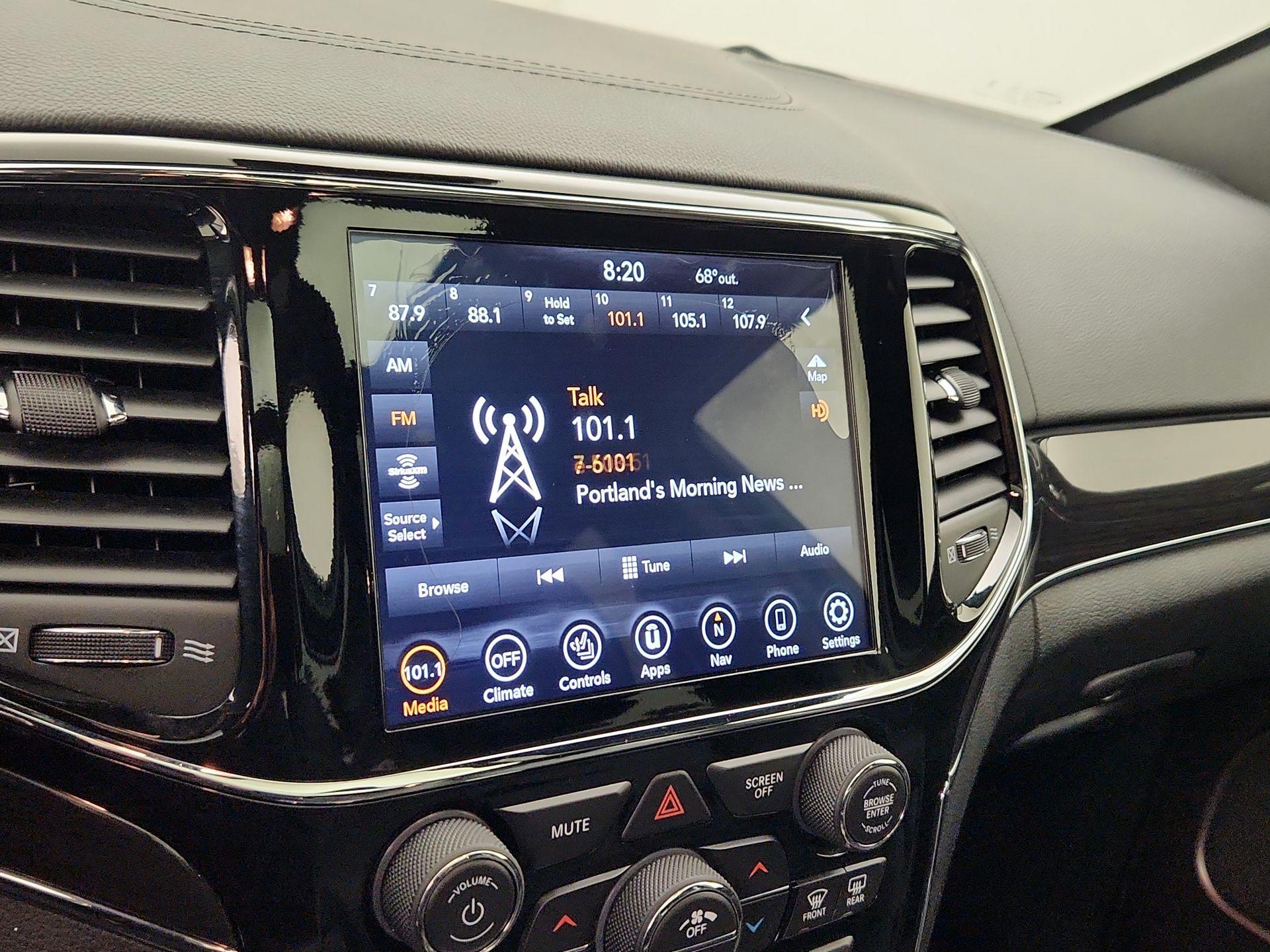 Thumbnail: 2019 Jeep Grand Cherokee - 16