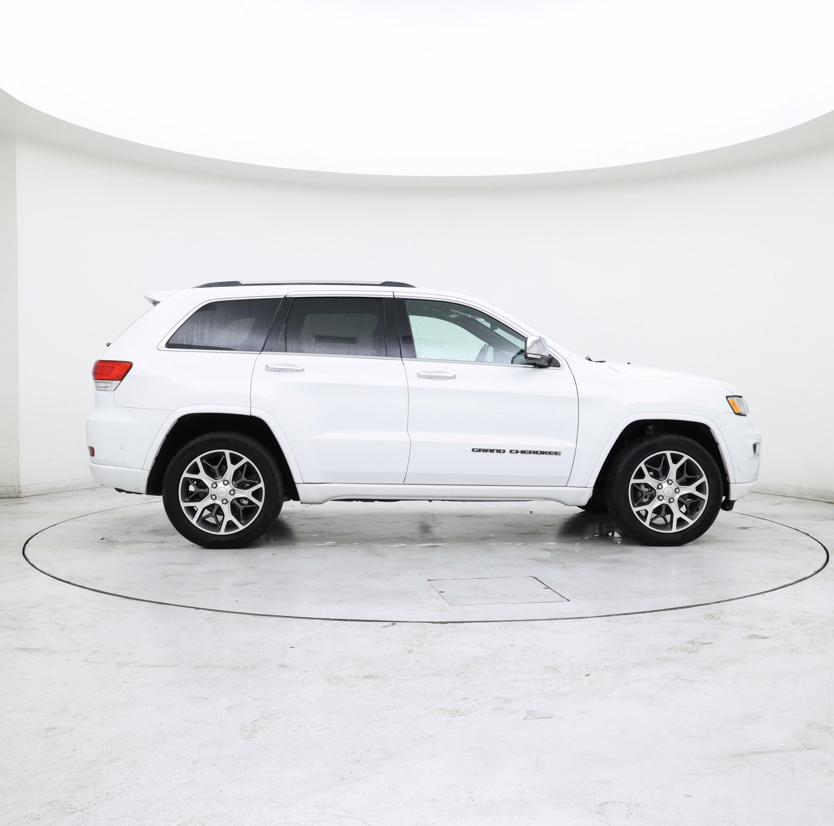 Thumbnail: 2019 Jeep Grand Cherokee - 7