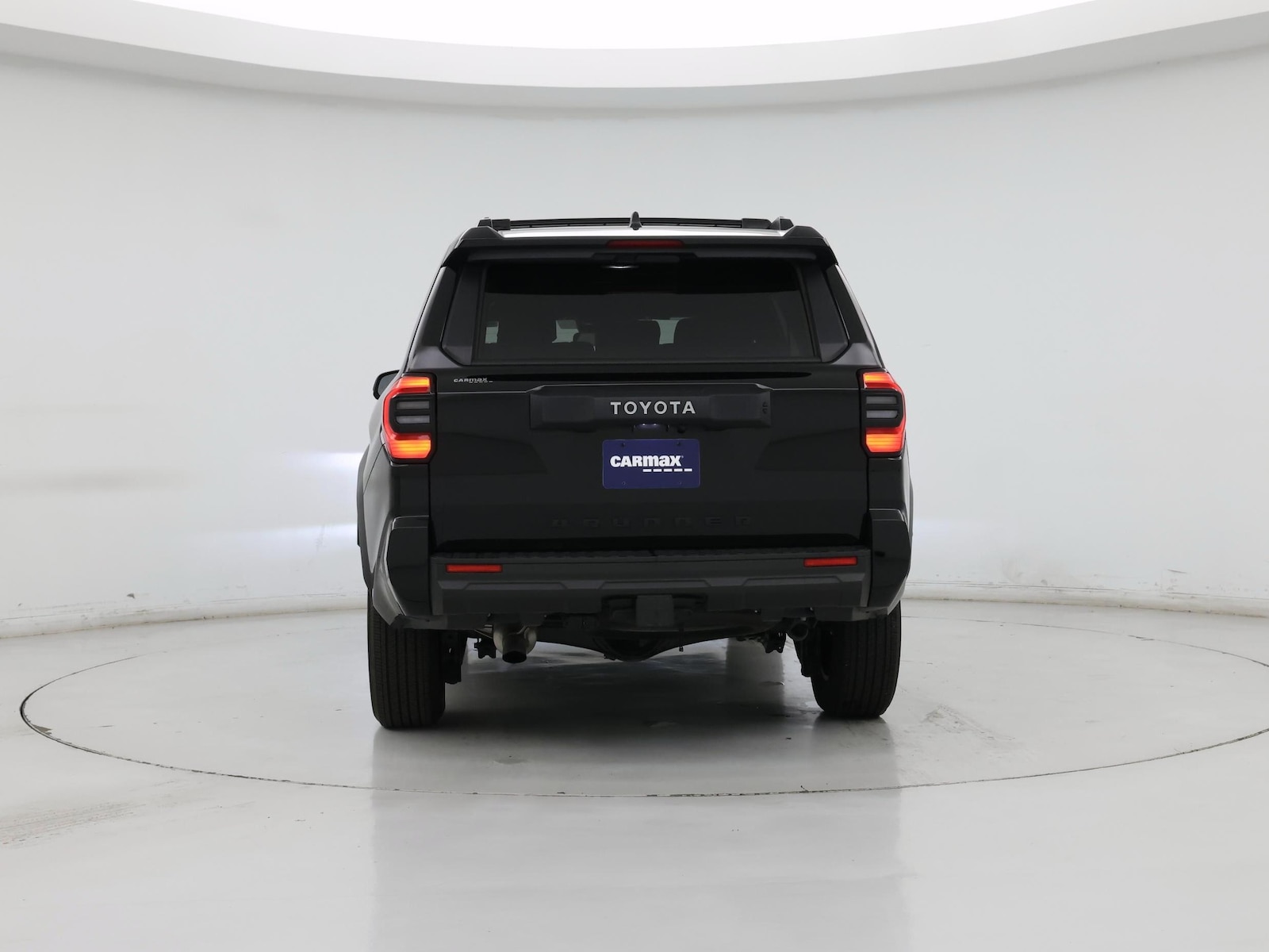2026 Toyota 4Runner SR5 - Photo 7