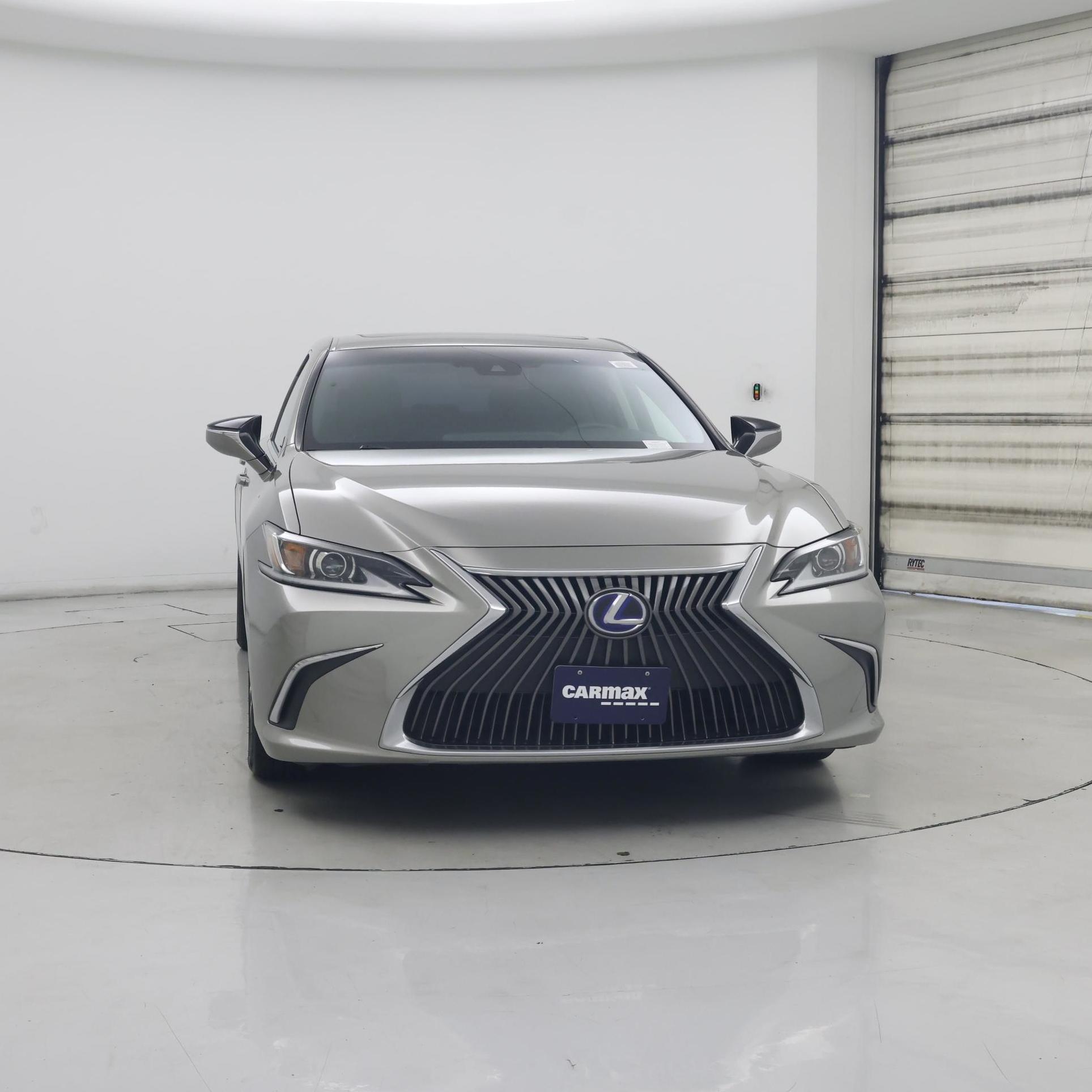 Thumbnail: 2019 Lexus ES - 5