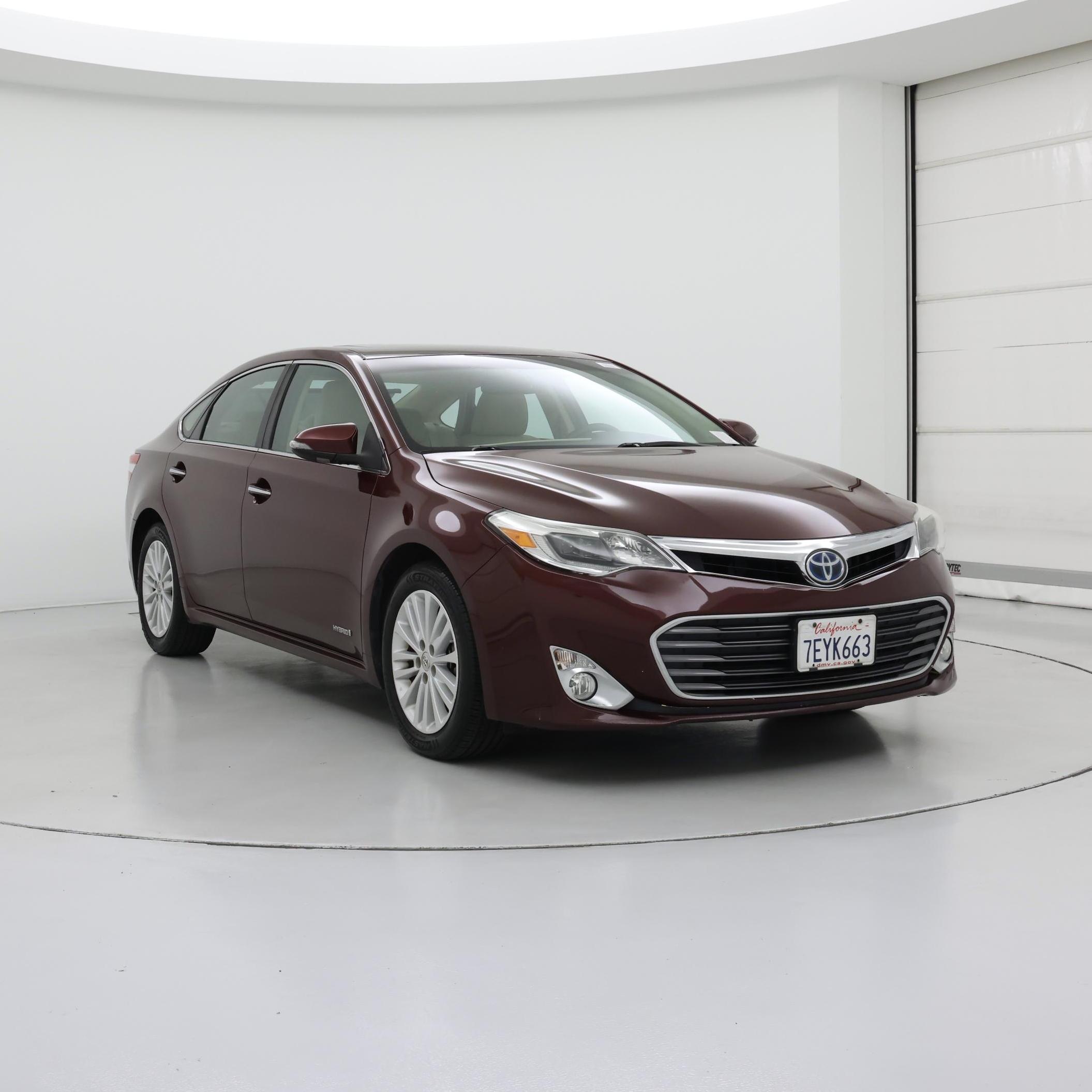 Red (Burgundy) 2014 Toyota Avalon Hybrid Sedan Front-Wheel Drive Automatic