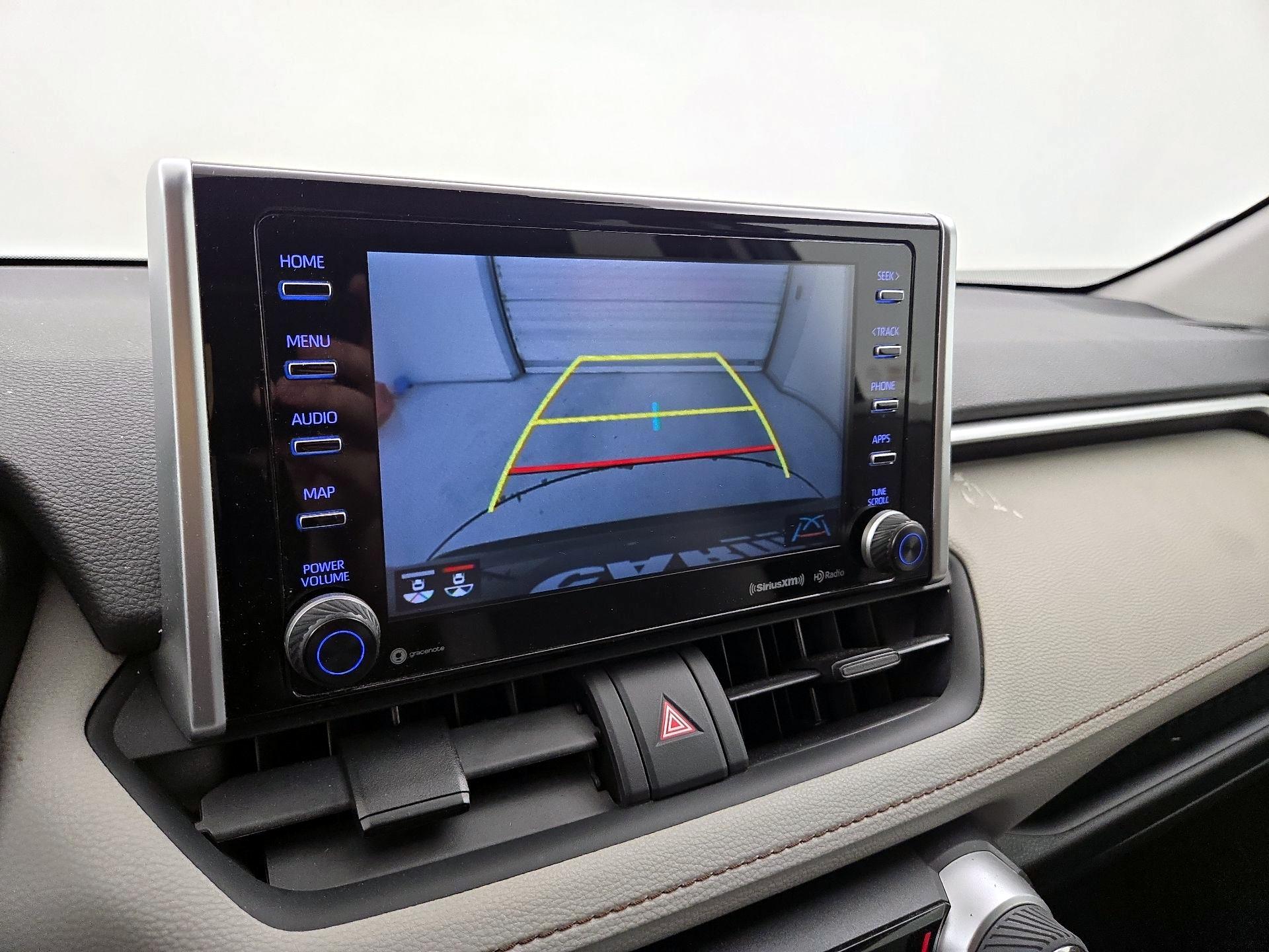 Thumbnail: 2020 Toyota RAV4 - 14