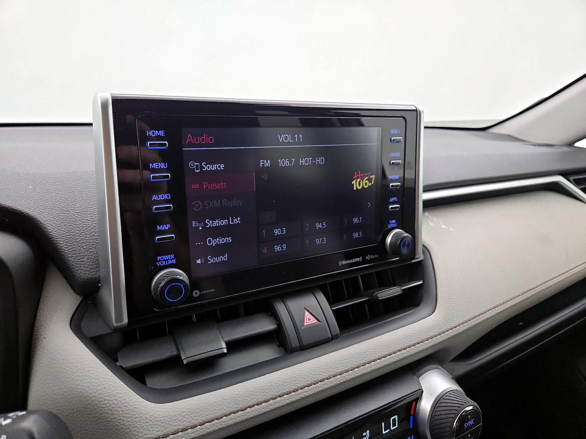 Thumbnail: 2020 Toyota RAV4 - 15