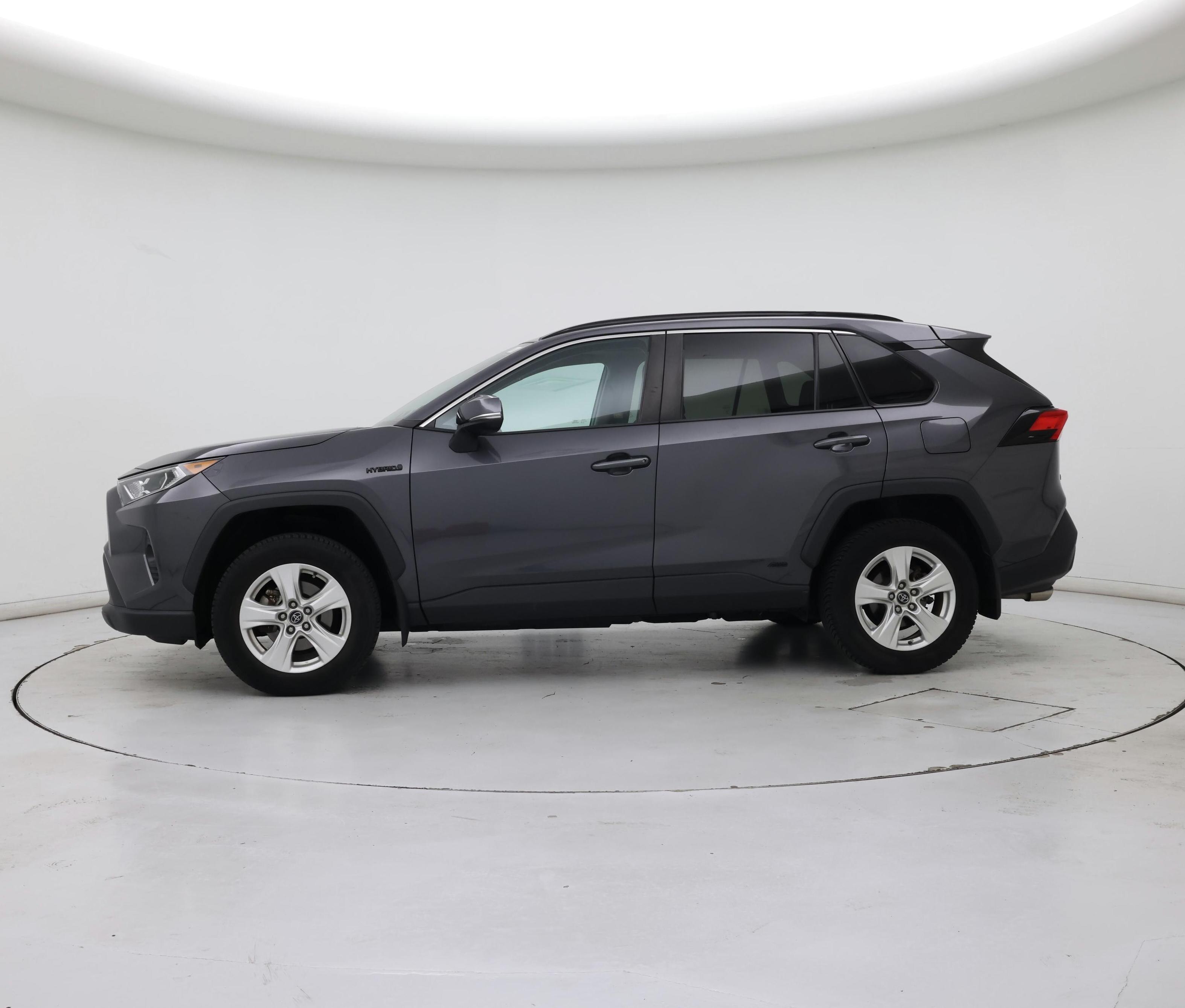 Thumbnail: 2020 Toyota RAV4 - 3