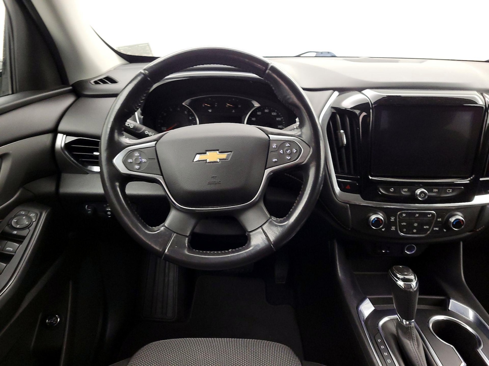 2019 Chevrolet Traverse 1LT - Photo 11