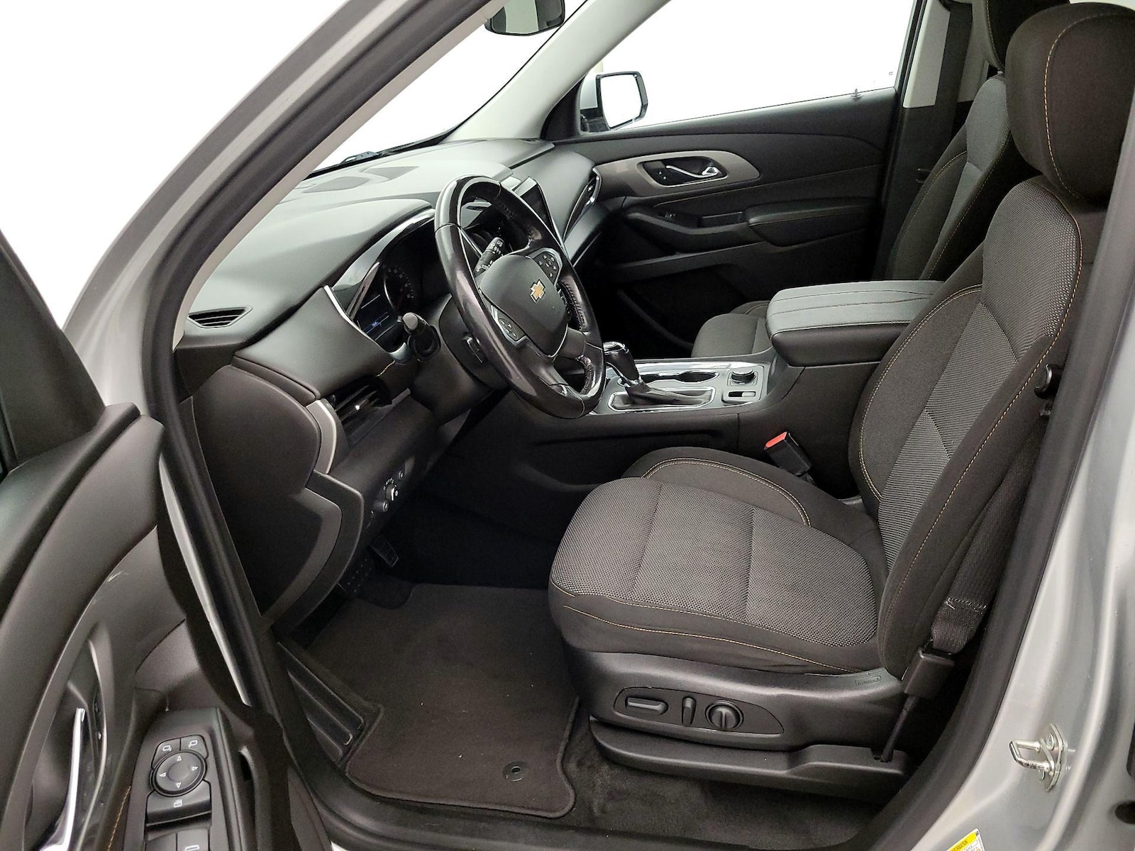2019 Chevrolet Traverse 1LT - Photo 12