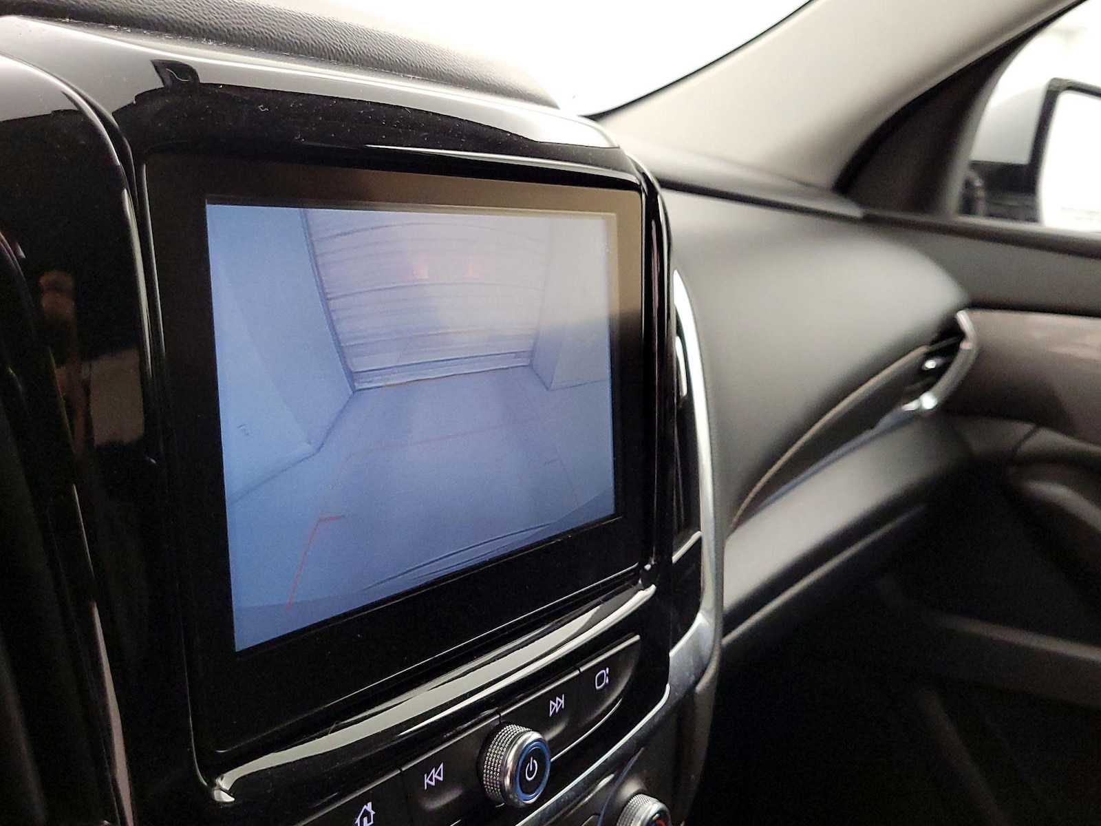 2019 Chevrolet Traverse 1LT - Photo 15