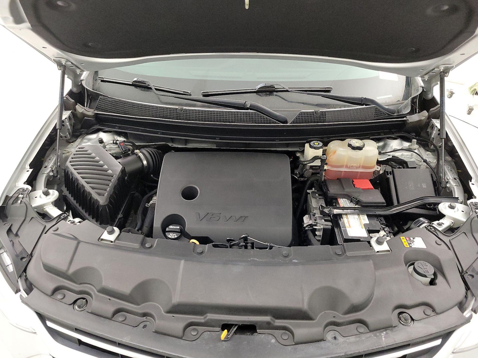 2019 Chevrolet Traverse 1LT - Photo 23