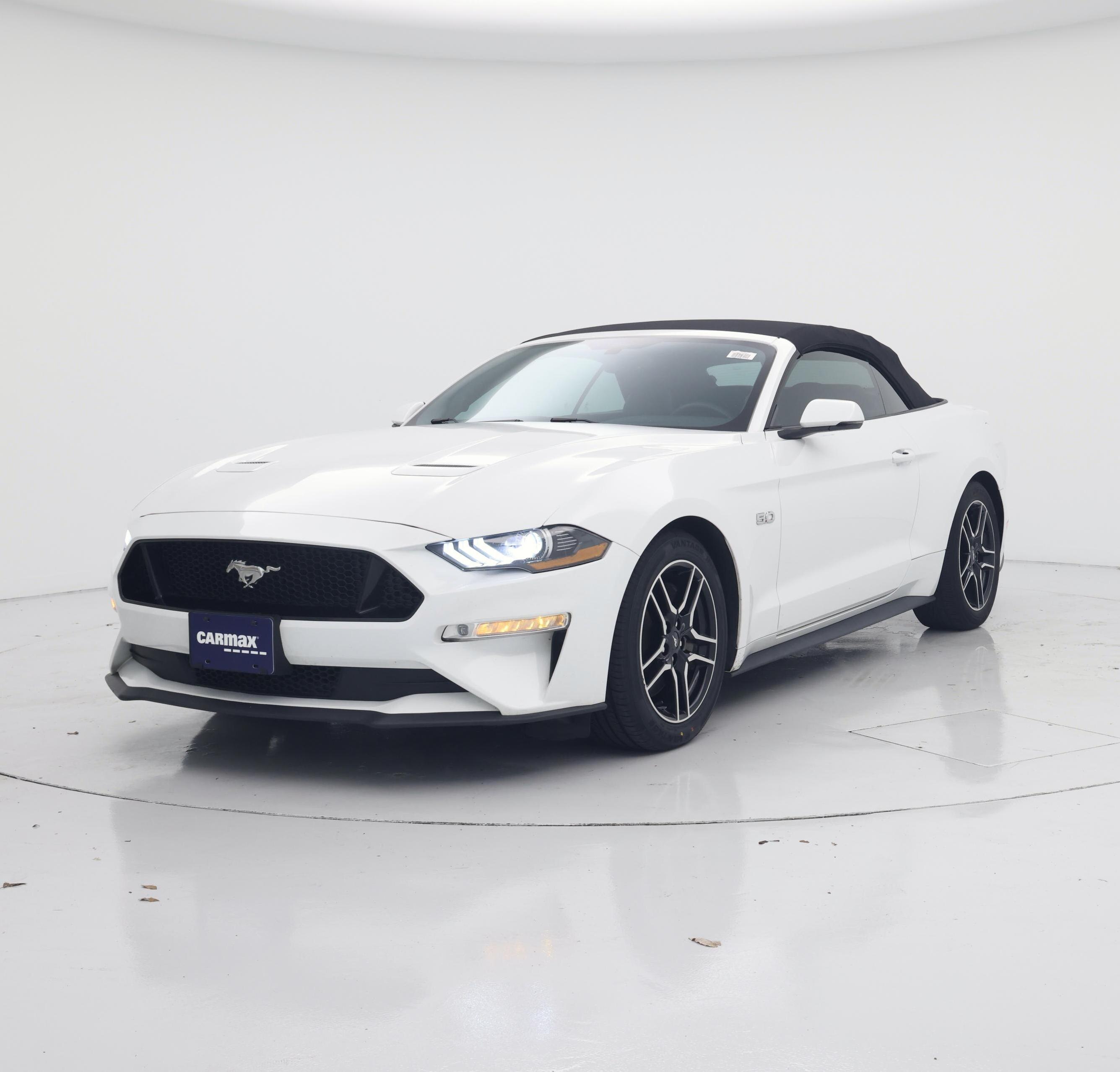 Thumbnail: 2019 Ford Mustang - 4