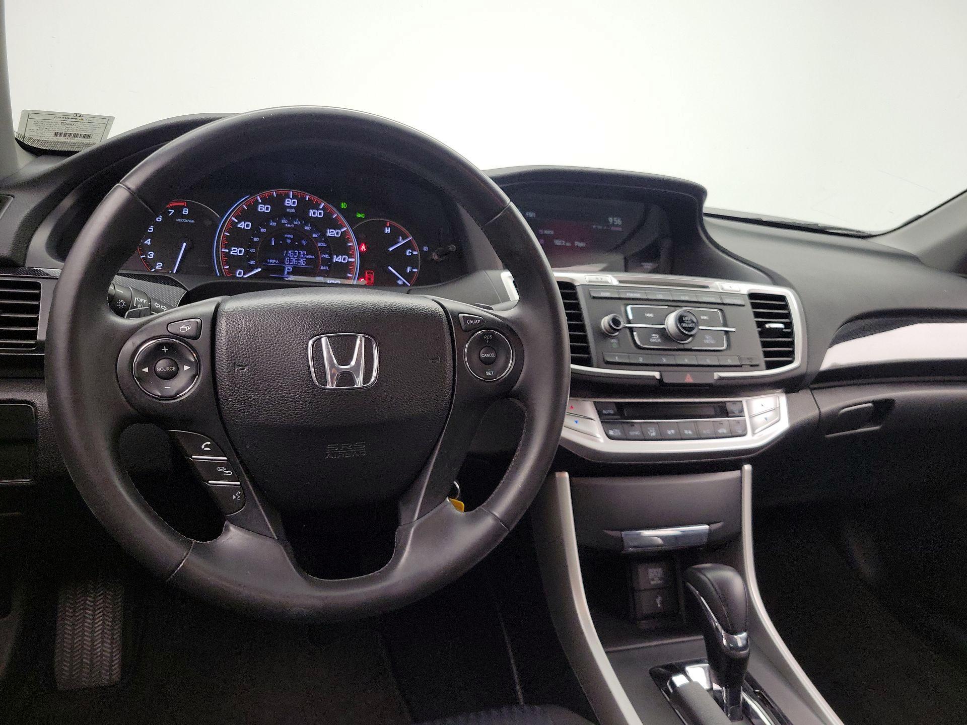 Thumbnail: 2015 Honda Accord - 9