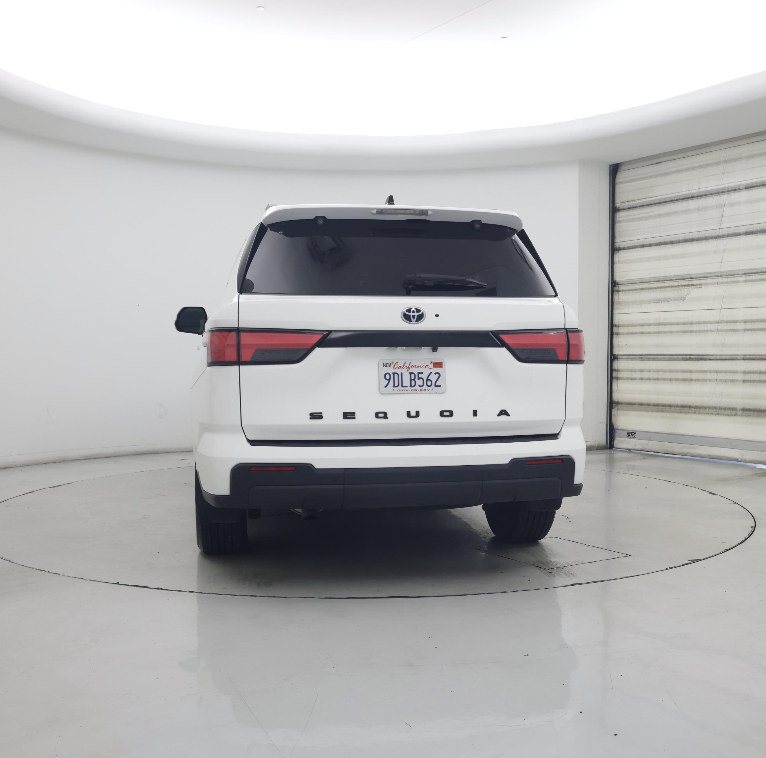 Thumbnail: 2023 Toyota Sequoia - 6