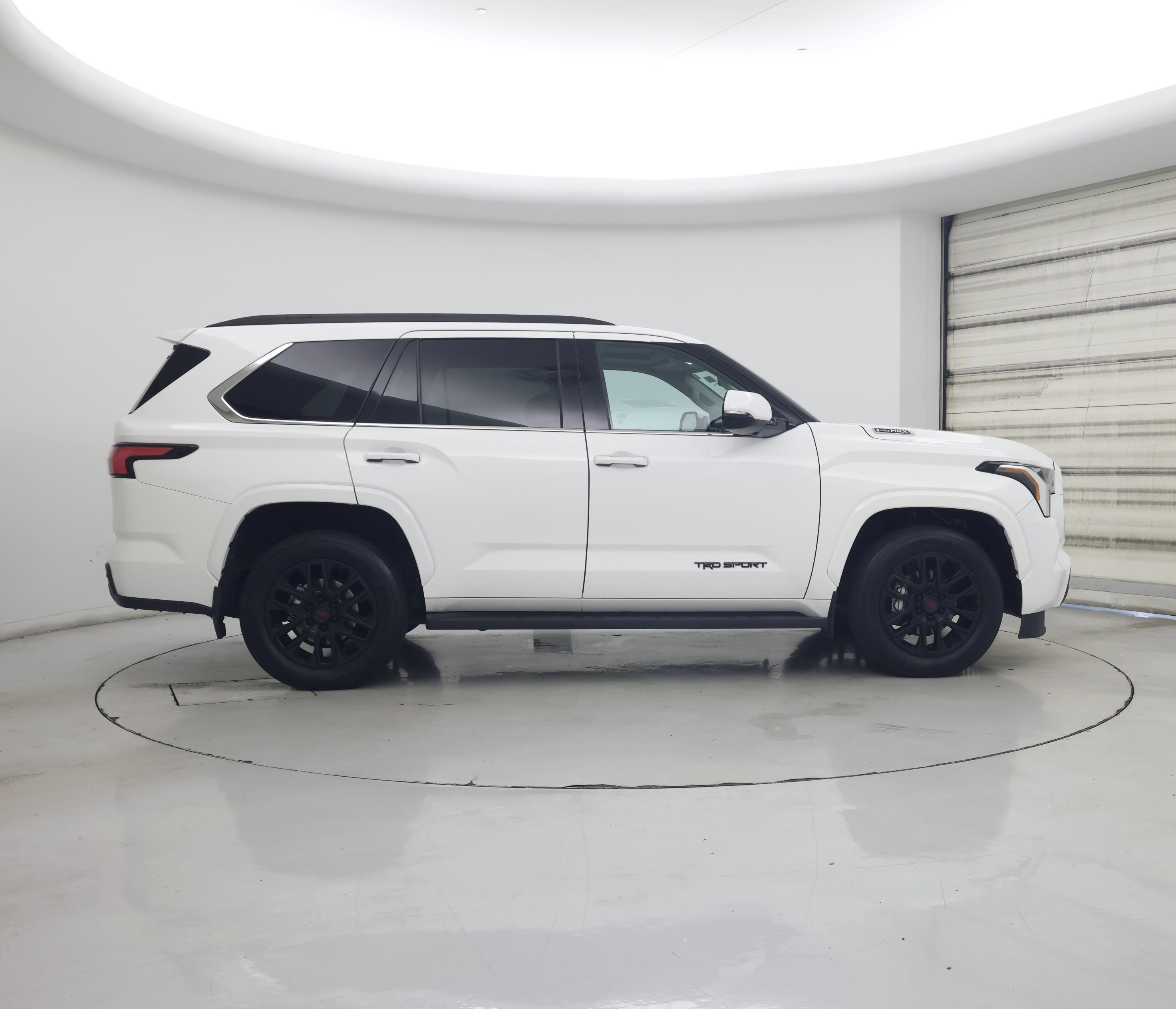 Thumbnail: 2023 Toyota Sequoia - 7