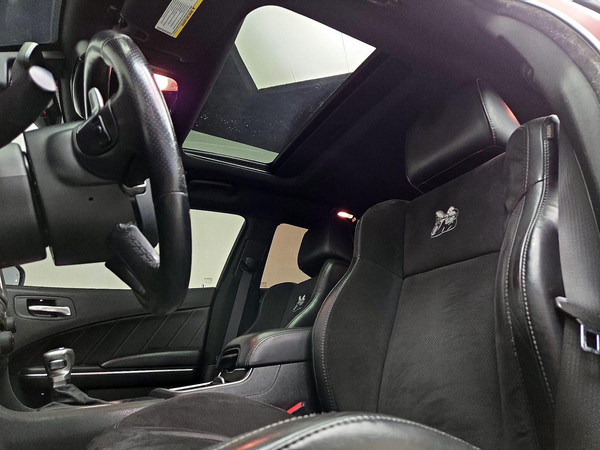Thumbnail: 2018 Dodge Charger - 20