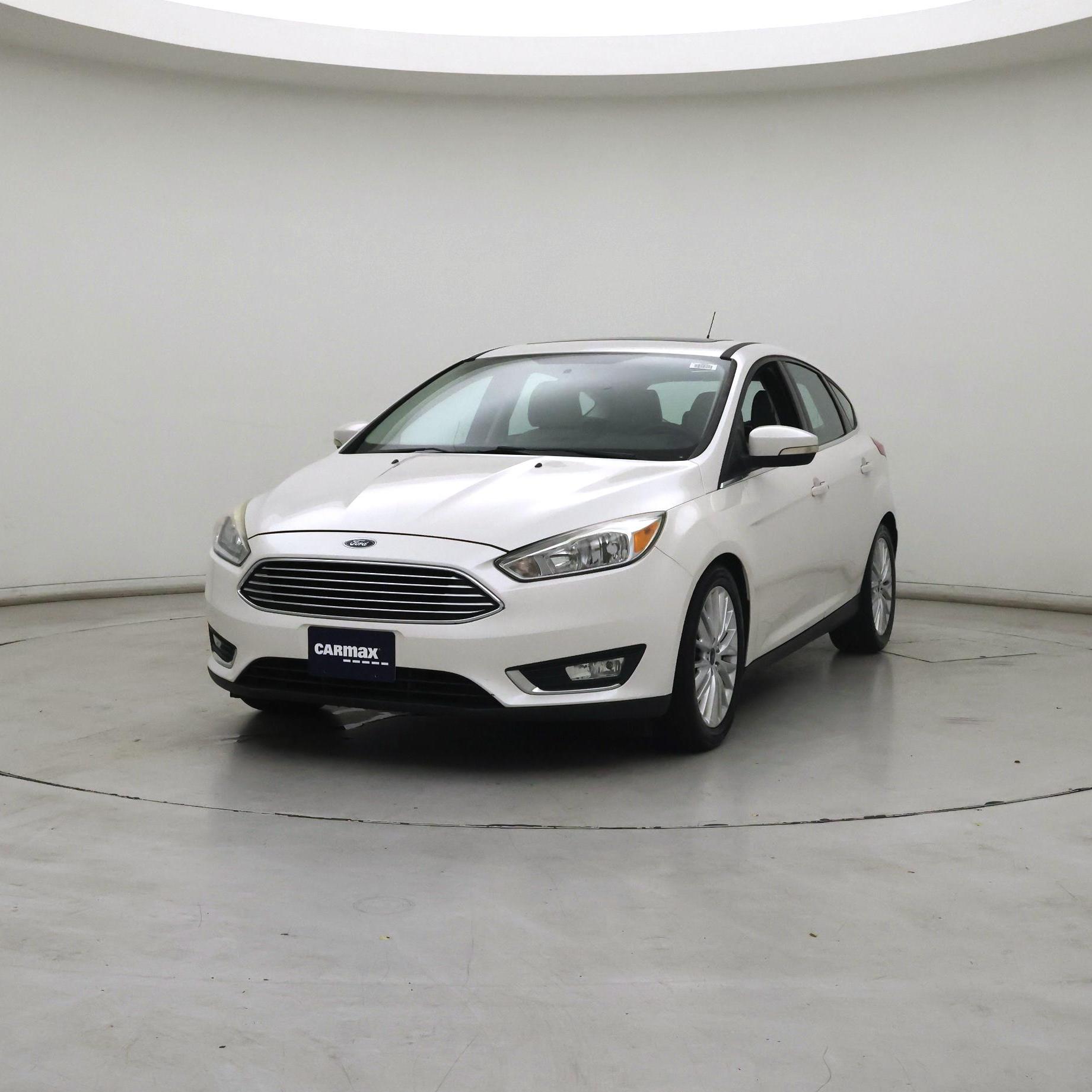 Thumbnail: 2017 Ford Focus - 4