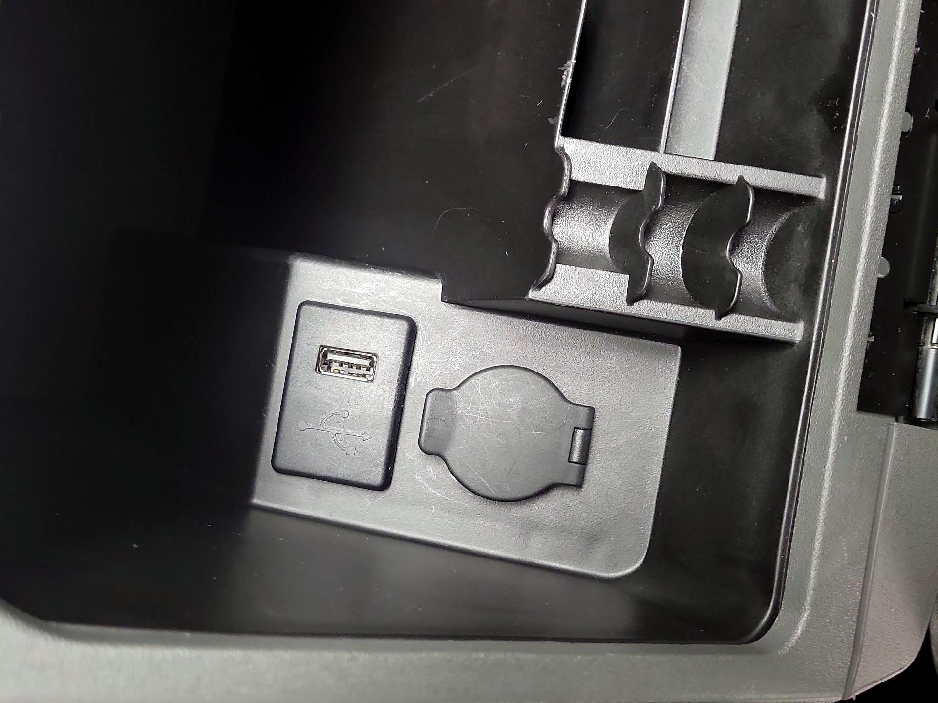 Thumbnail: 2014 Nissan Frontier - 17