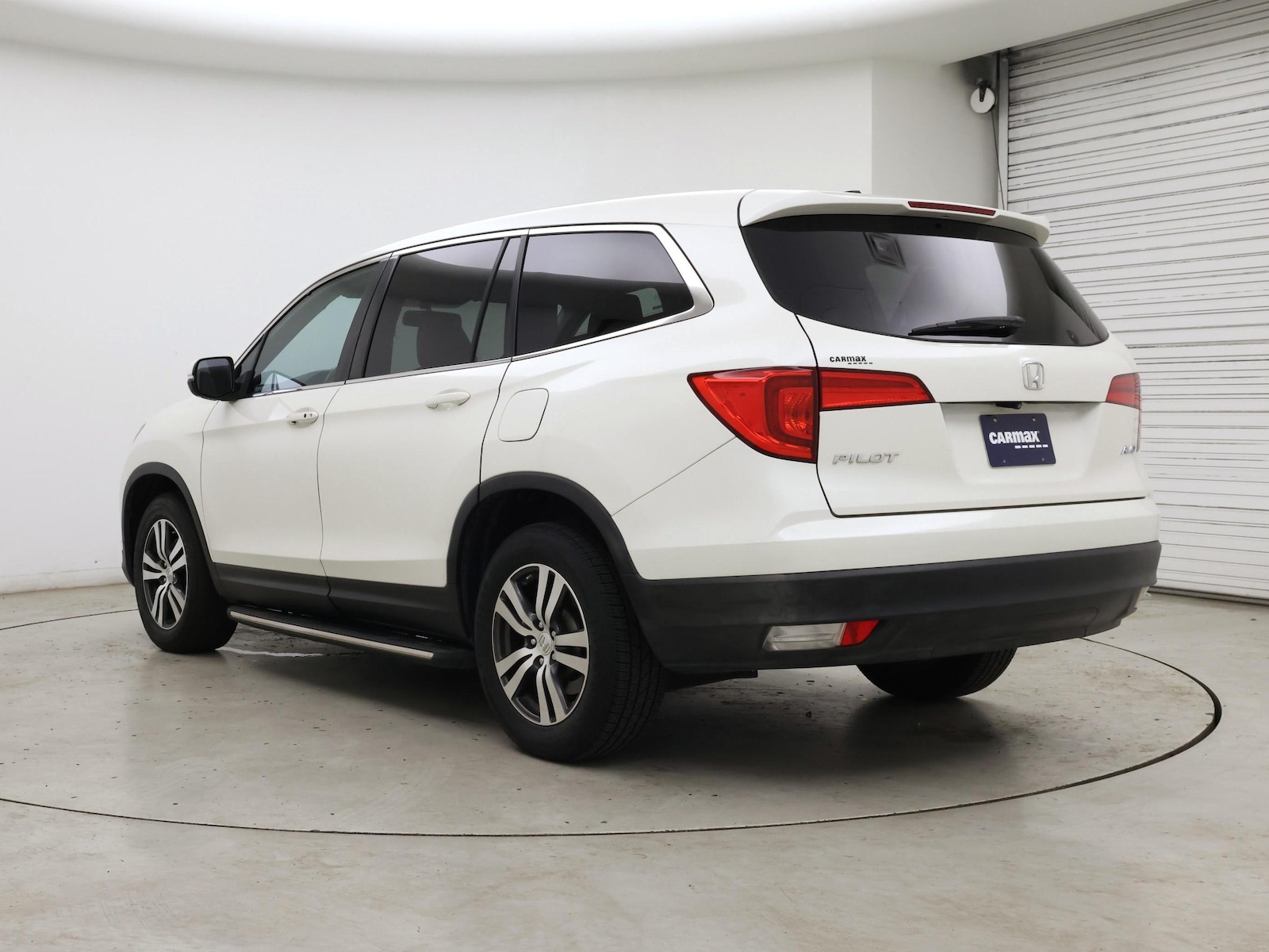 2016 Honda Pilot EX-L - Photo 3
