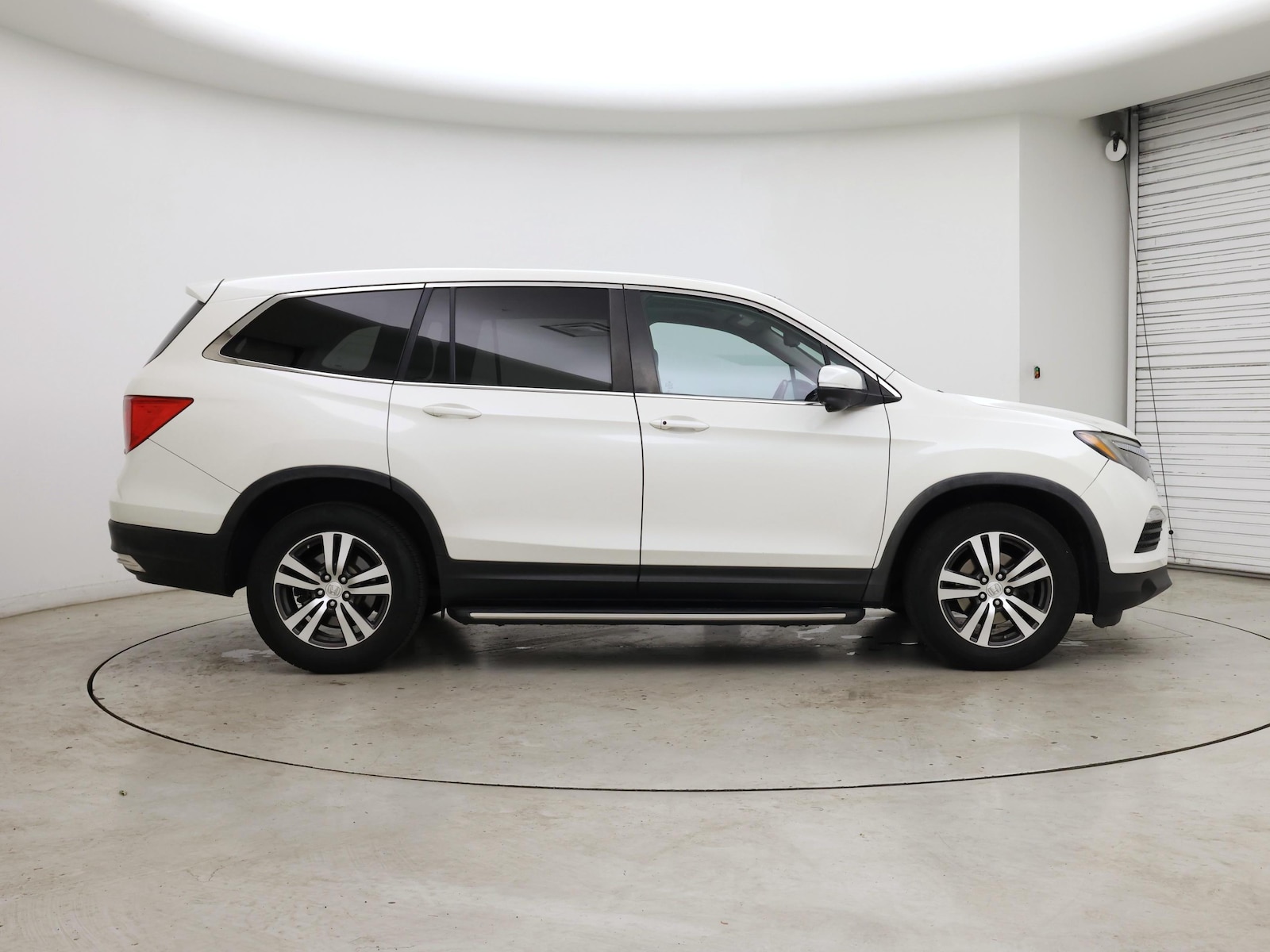 2016 Honda Pilot EX-L - Photo 8