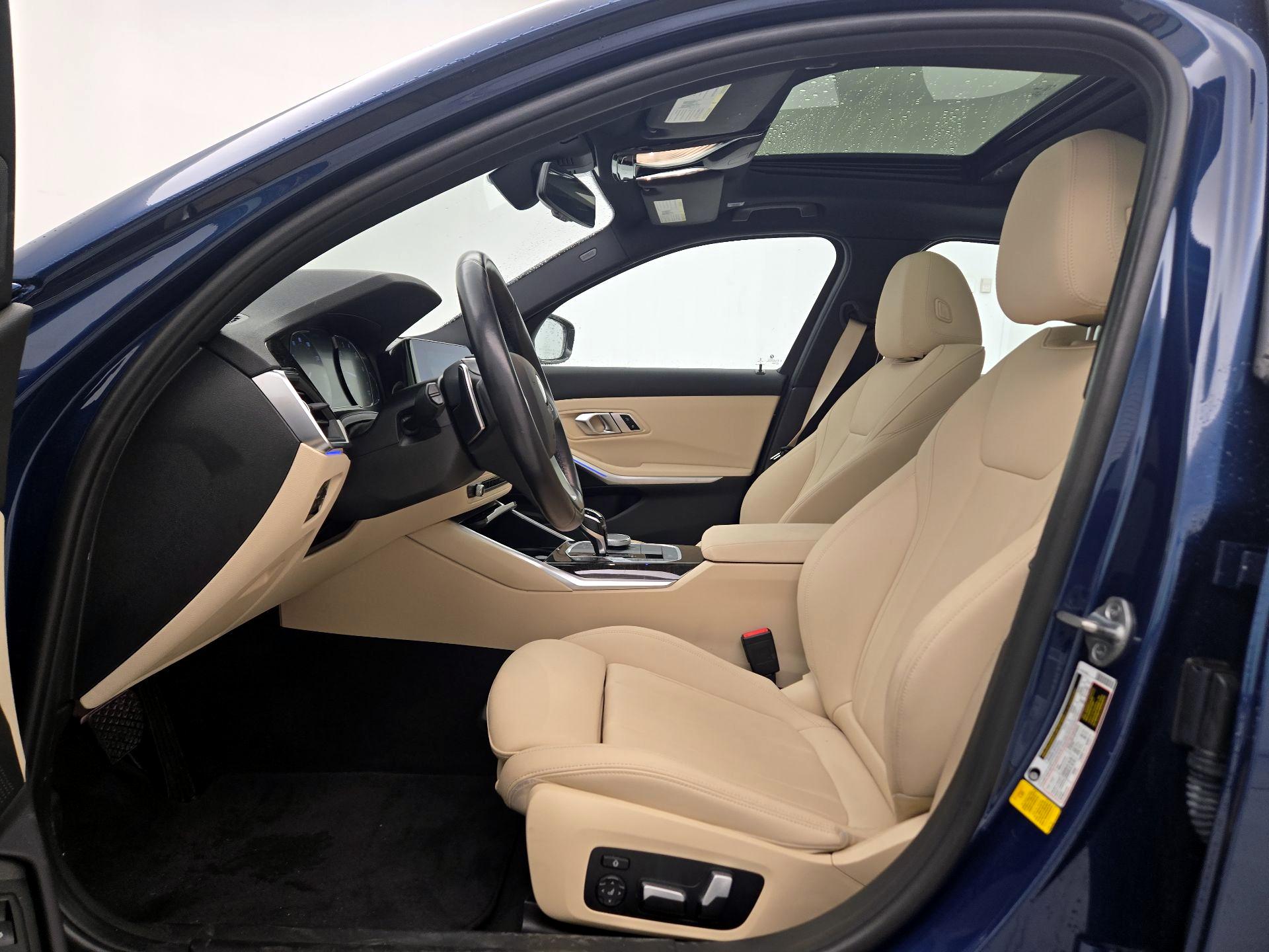 Thumbnail: 2021 BMW 3 Series - 11