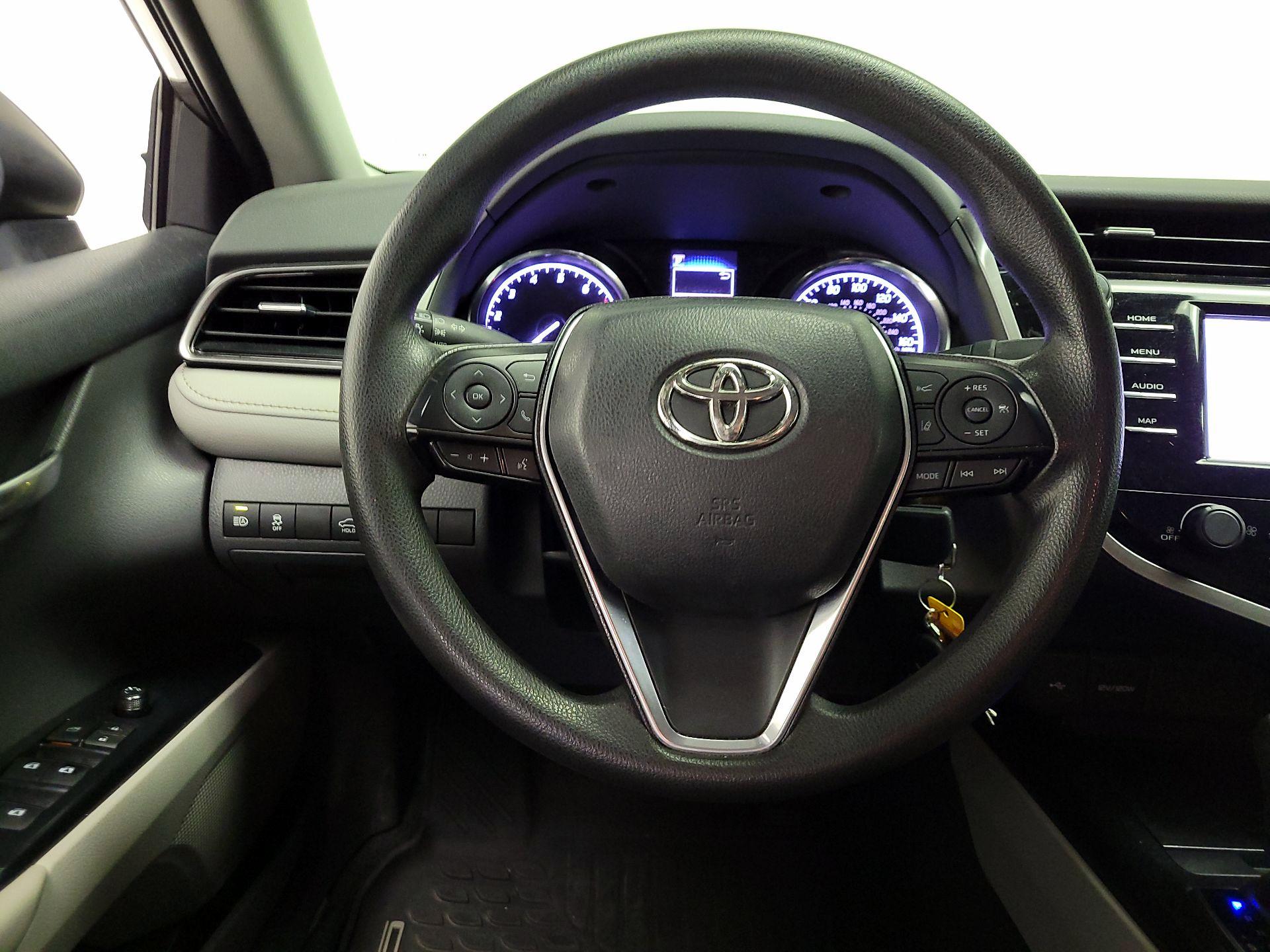 Thumbnail: 2020 Toyota Camry - 10