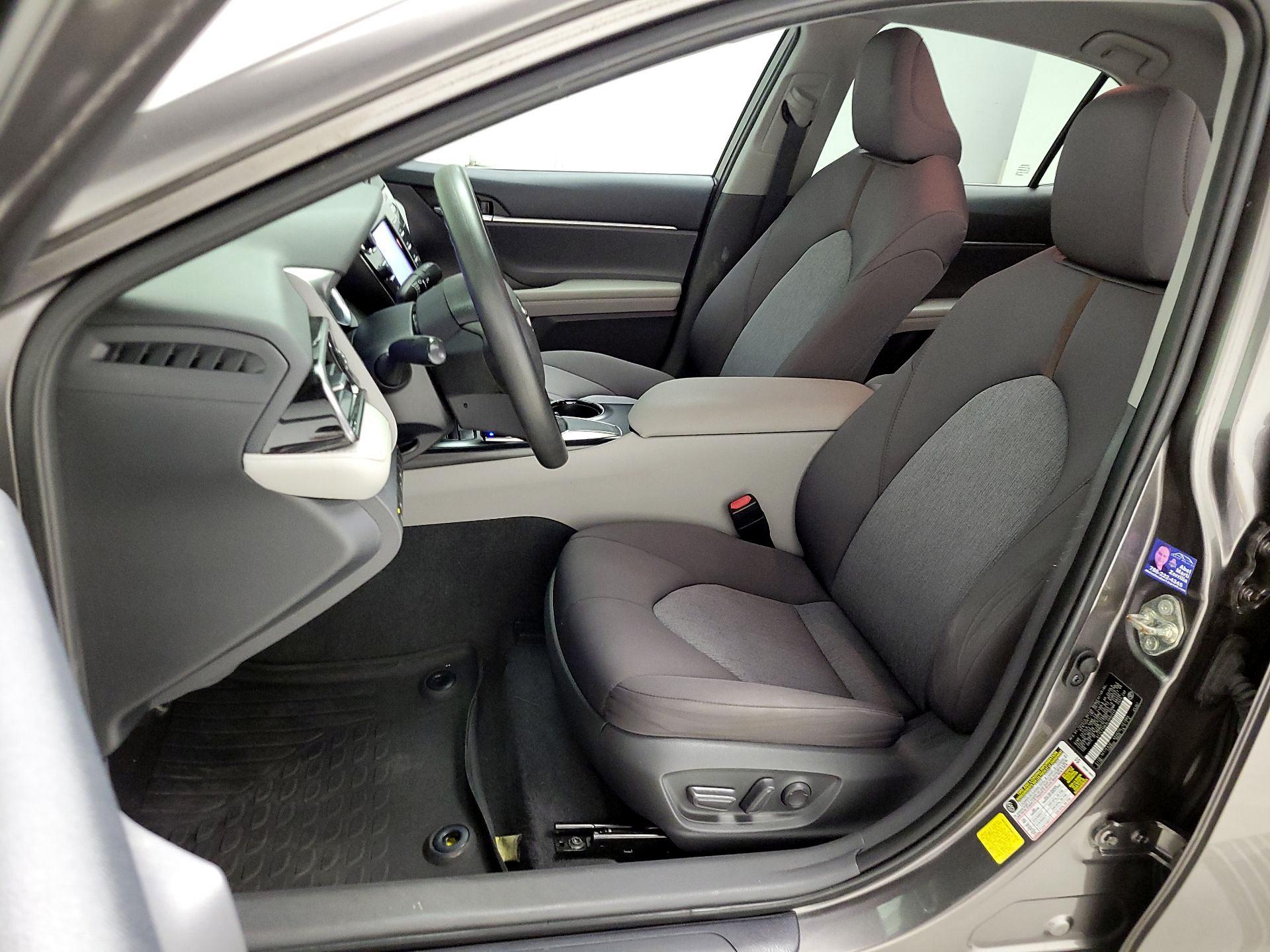 Thumbnail: 2020 Toyota Camry - 11