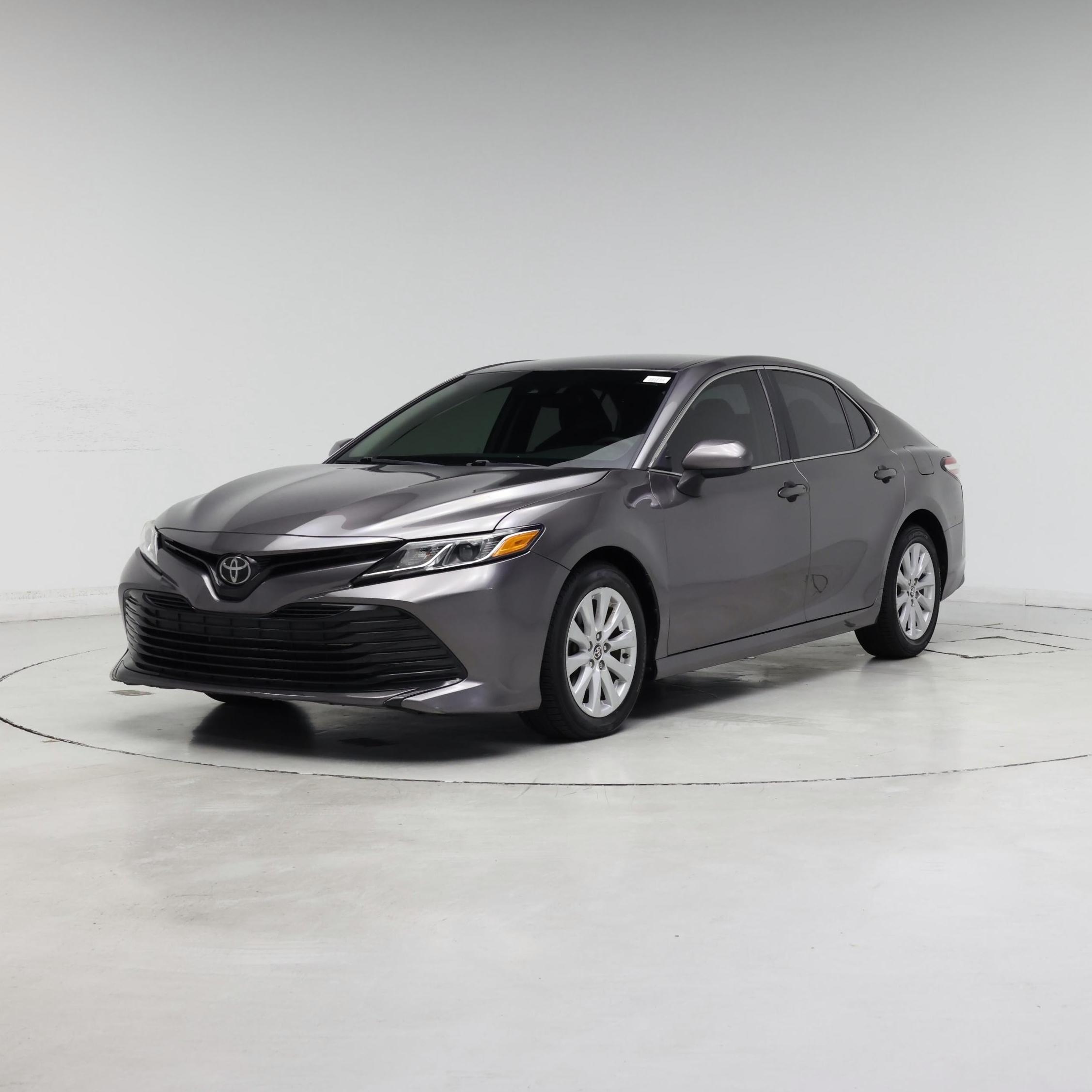 Thumbnail: 2020 Toyota Camry - 4