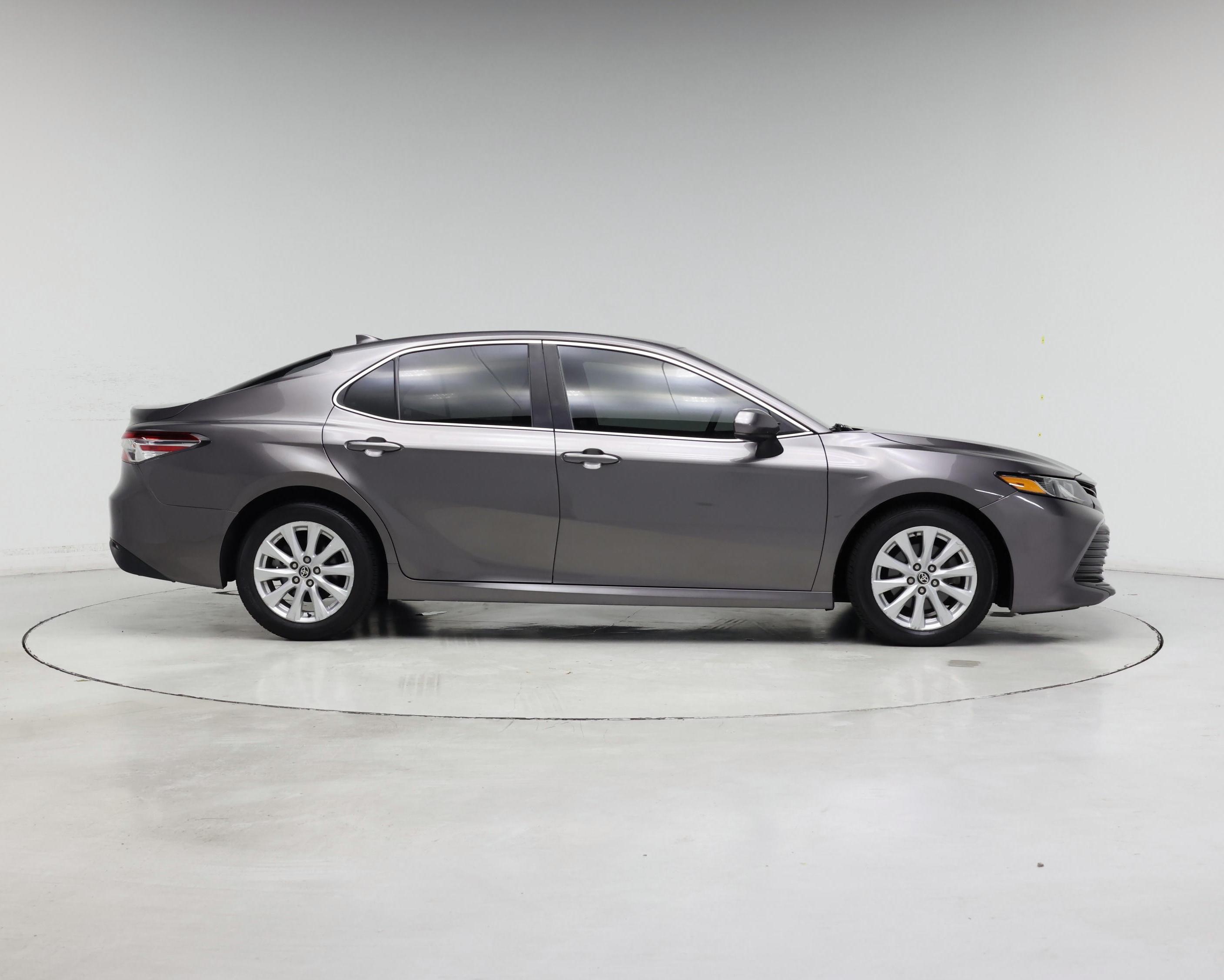 Thumbnail: 2020 Toyota Camry - 7