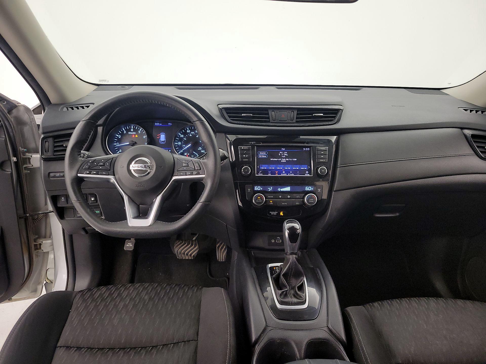 Thumbnail: 2020 Nissan Rogue - 9