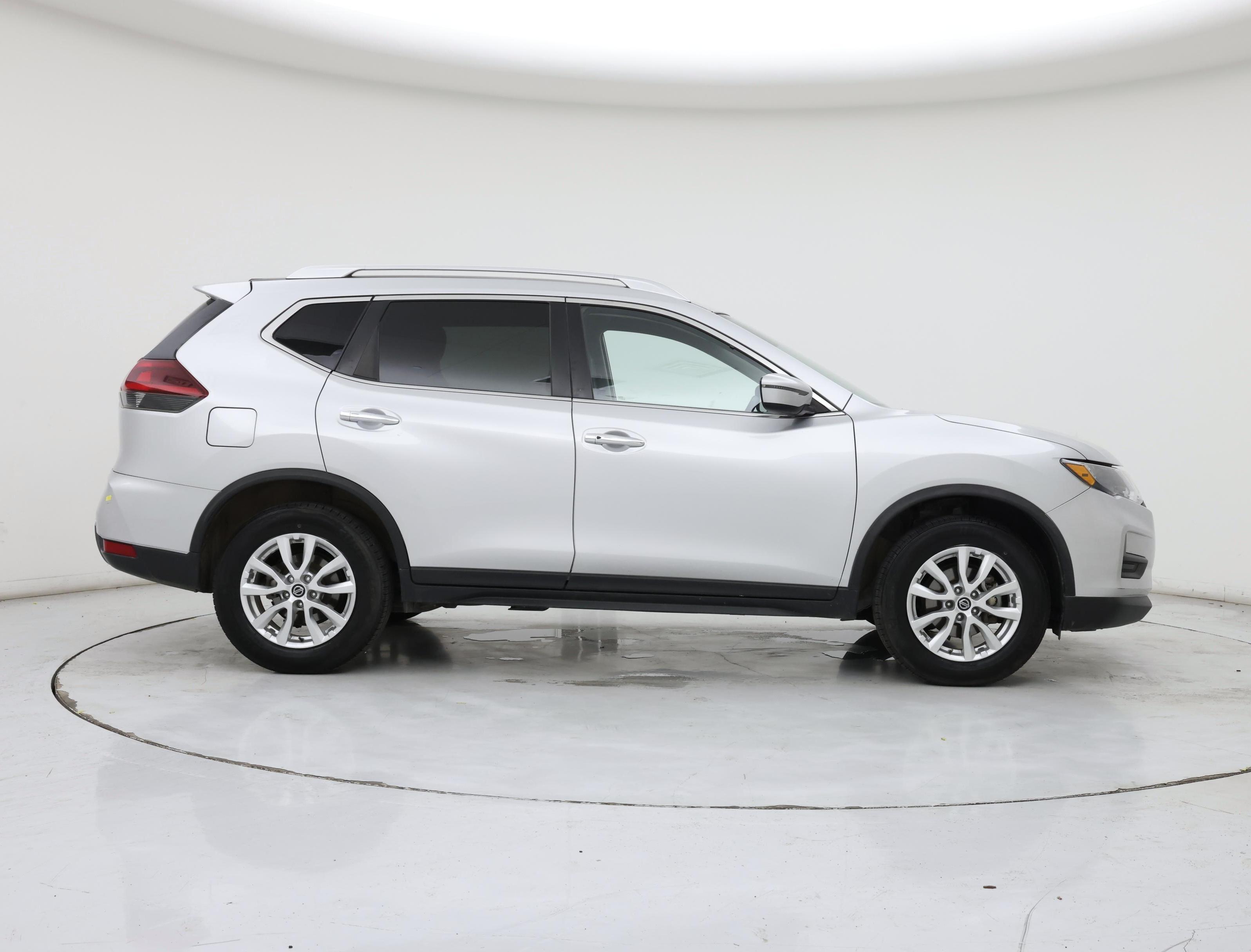 Thumbnail: 2020 Nissan Rogue - 7