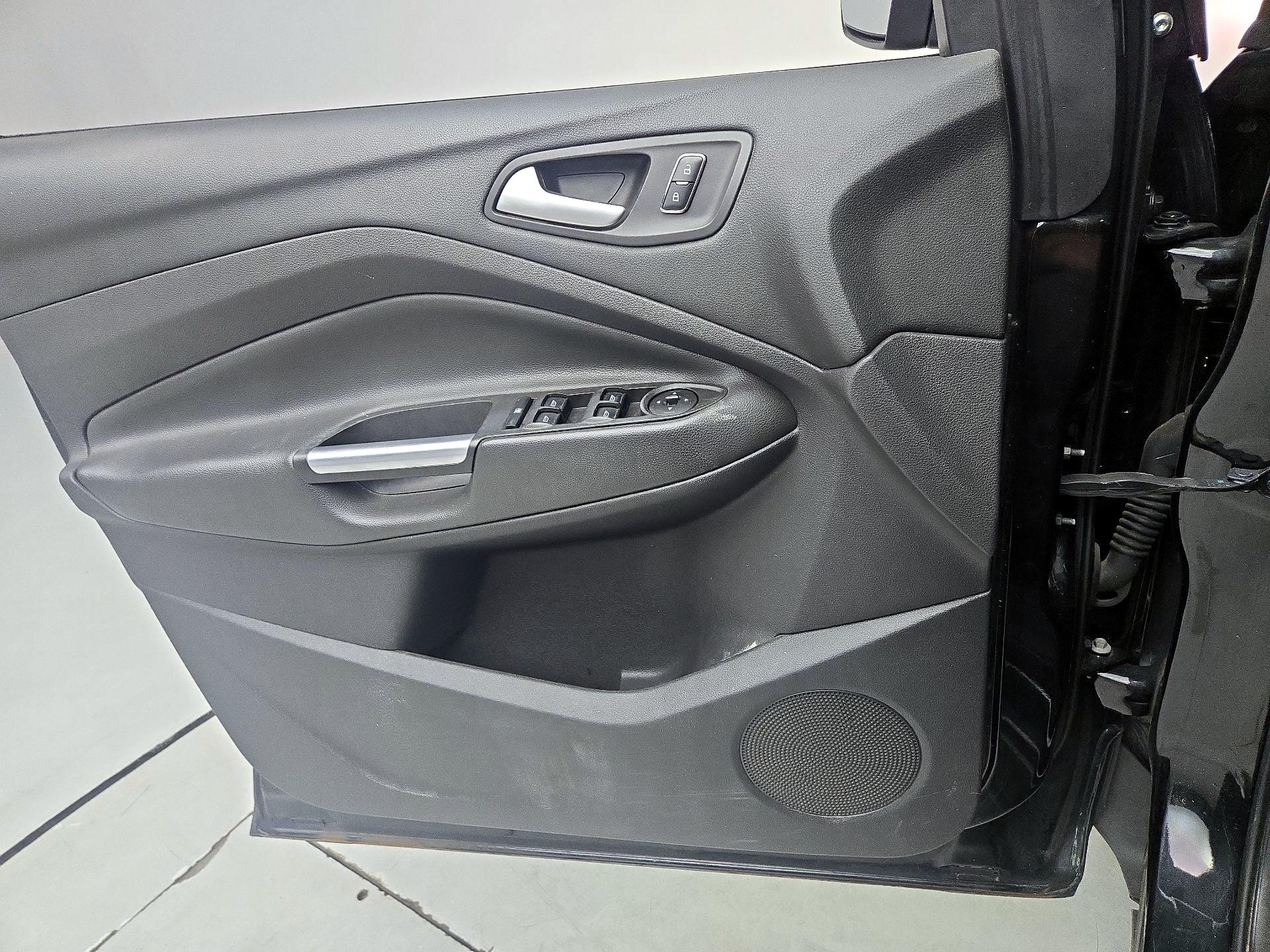 Thumbnail: 2014 Ford Escape - 12