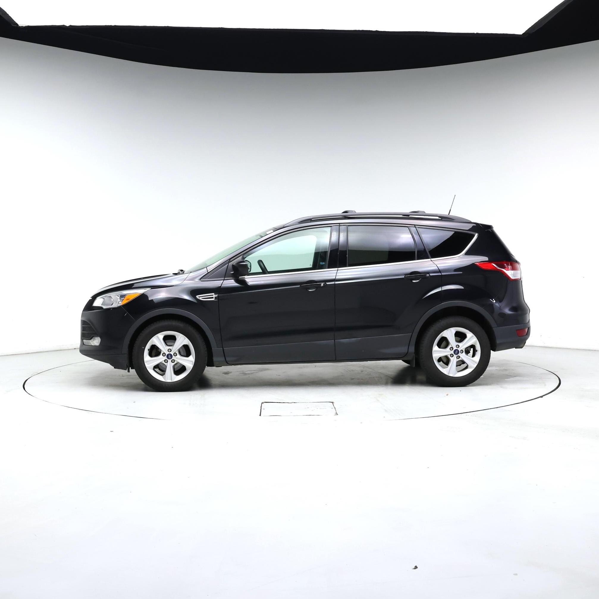 Thumbnail: 2014 Ford Escape - 3
