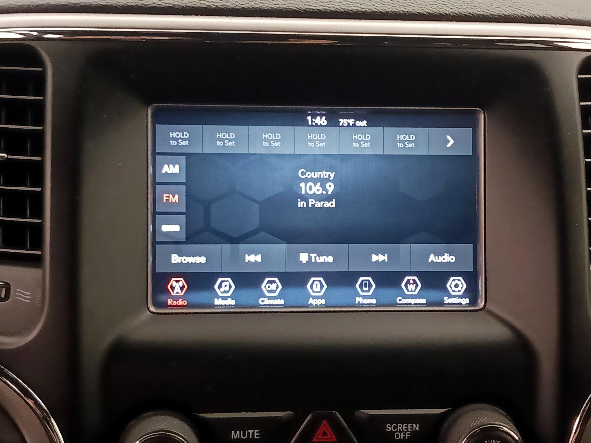 Thumbnail: 2020 Jeep Grand Cherokee - 16