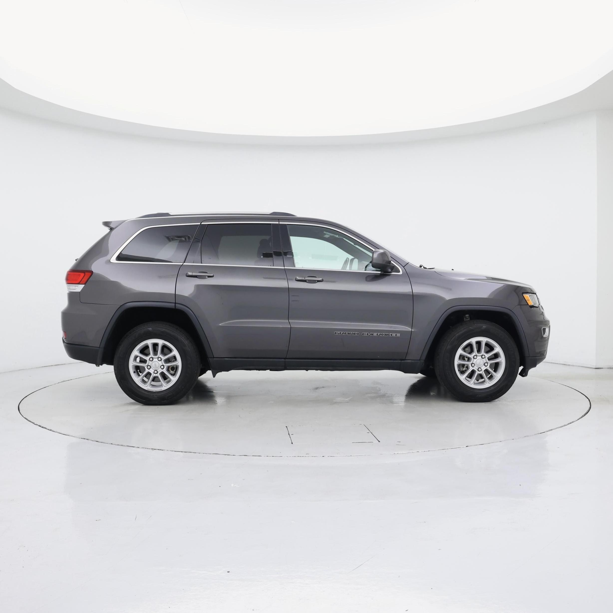 Thumbnail: 2020 Jeep Grand Cherokee - 7