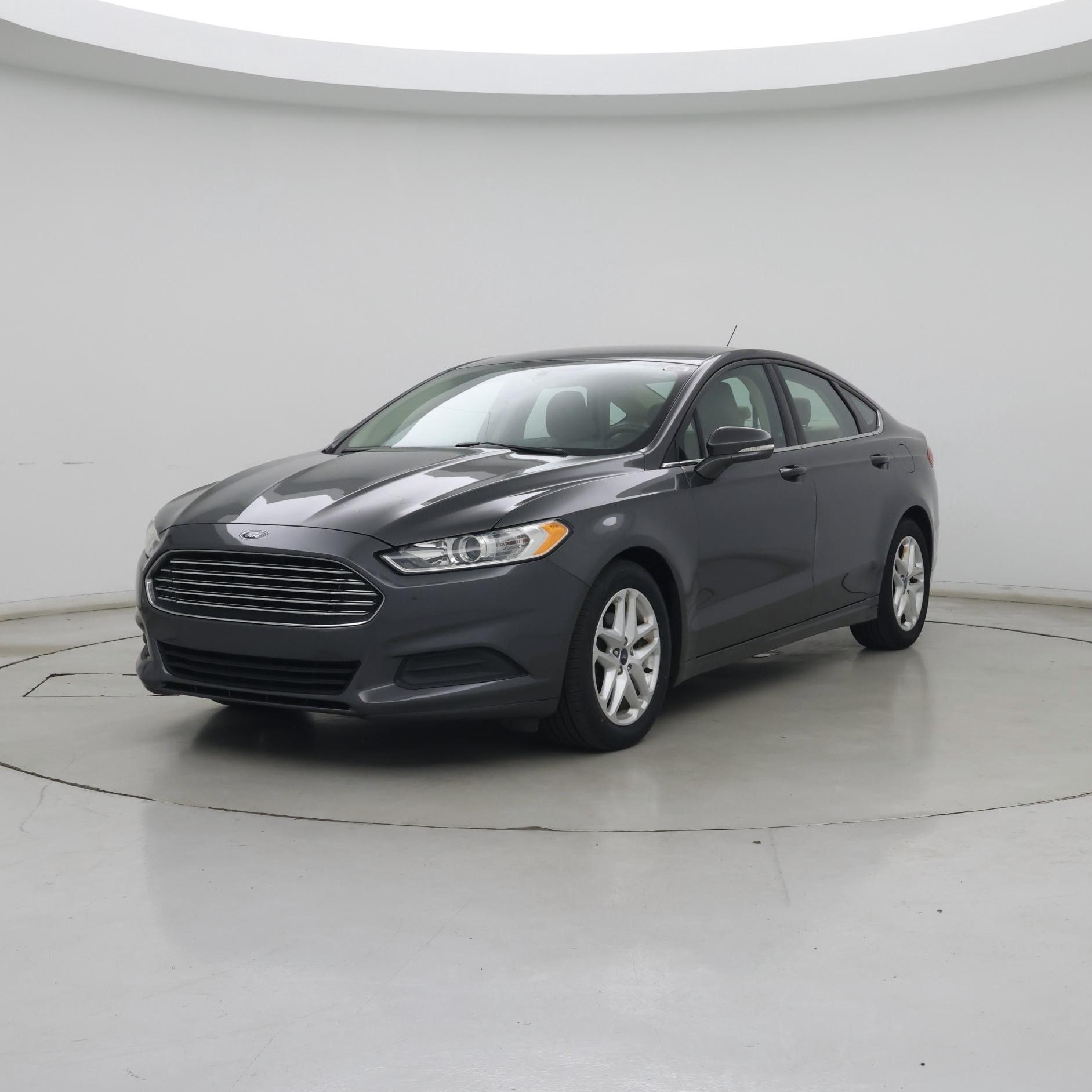 Thumbnail: 2016 Ford Fusion - 4
