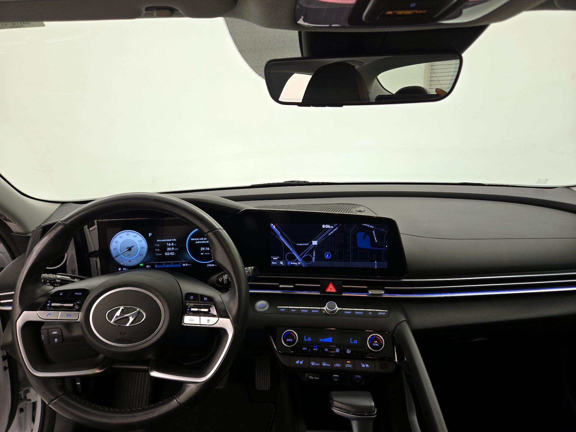 Thumbnail: 2021 Hyundai Elantra - 9