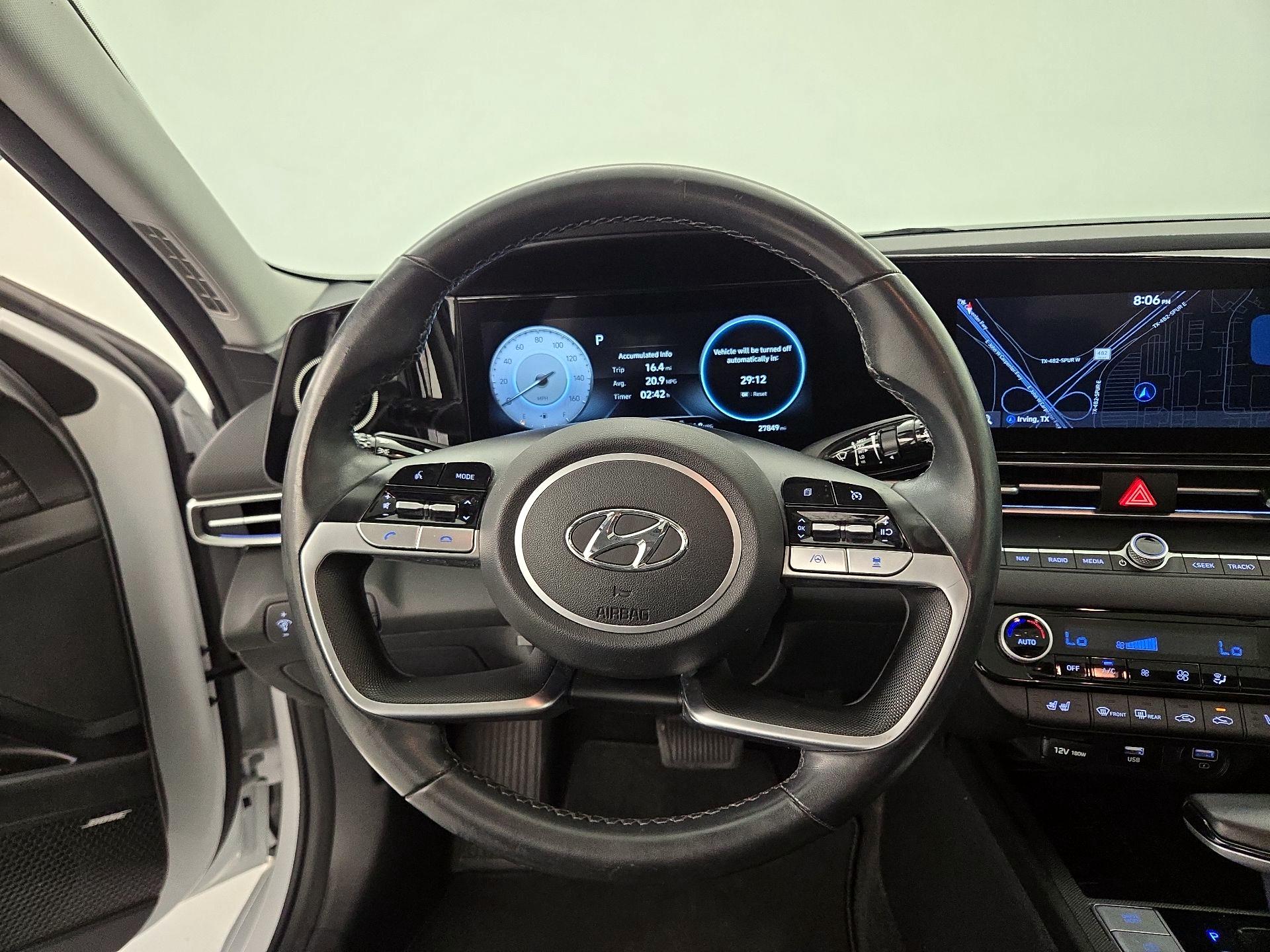 Thumbnail: 2021 Hyundai Elantra - 10