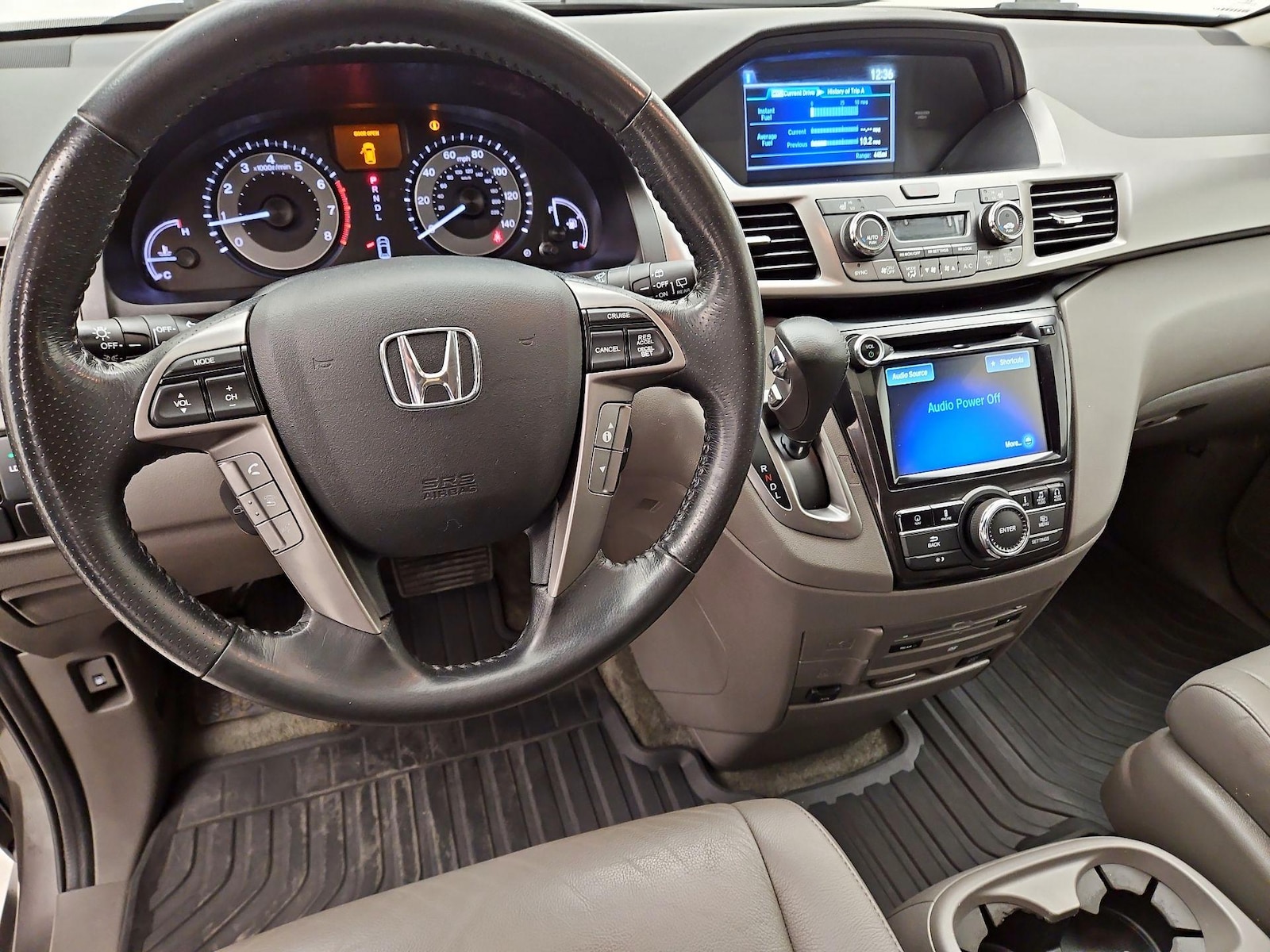 2016 Honda Odyssey Touring Elite - Photo 10