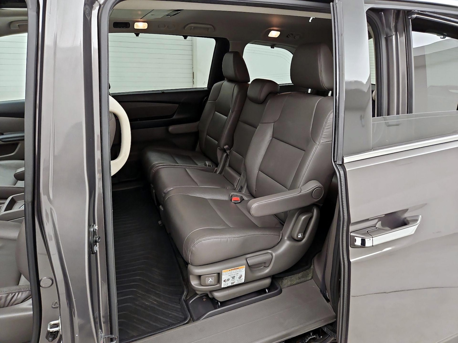 2016 Honda Odyssey Touring Elite - Photo 22